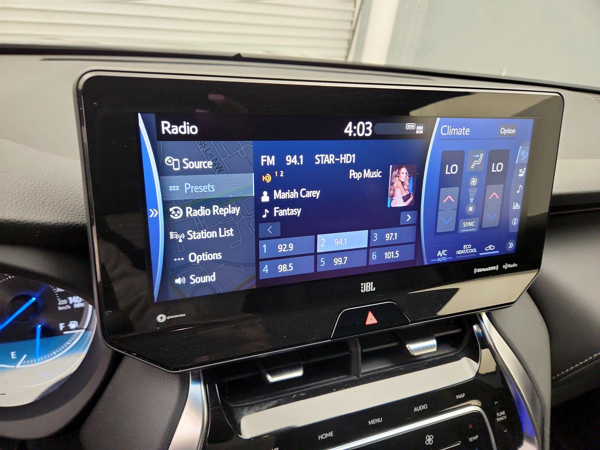 Thumbnail: 2021 Toyota Venza - 16