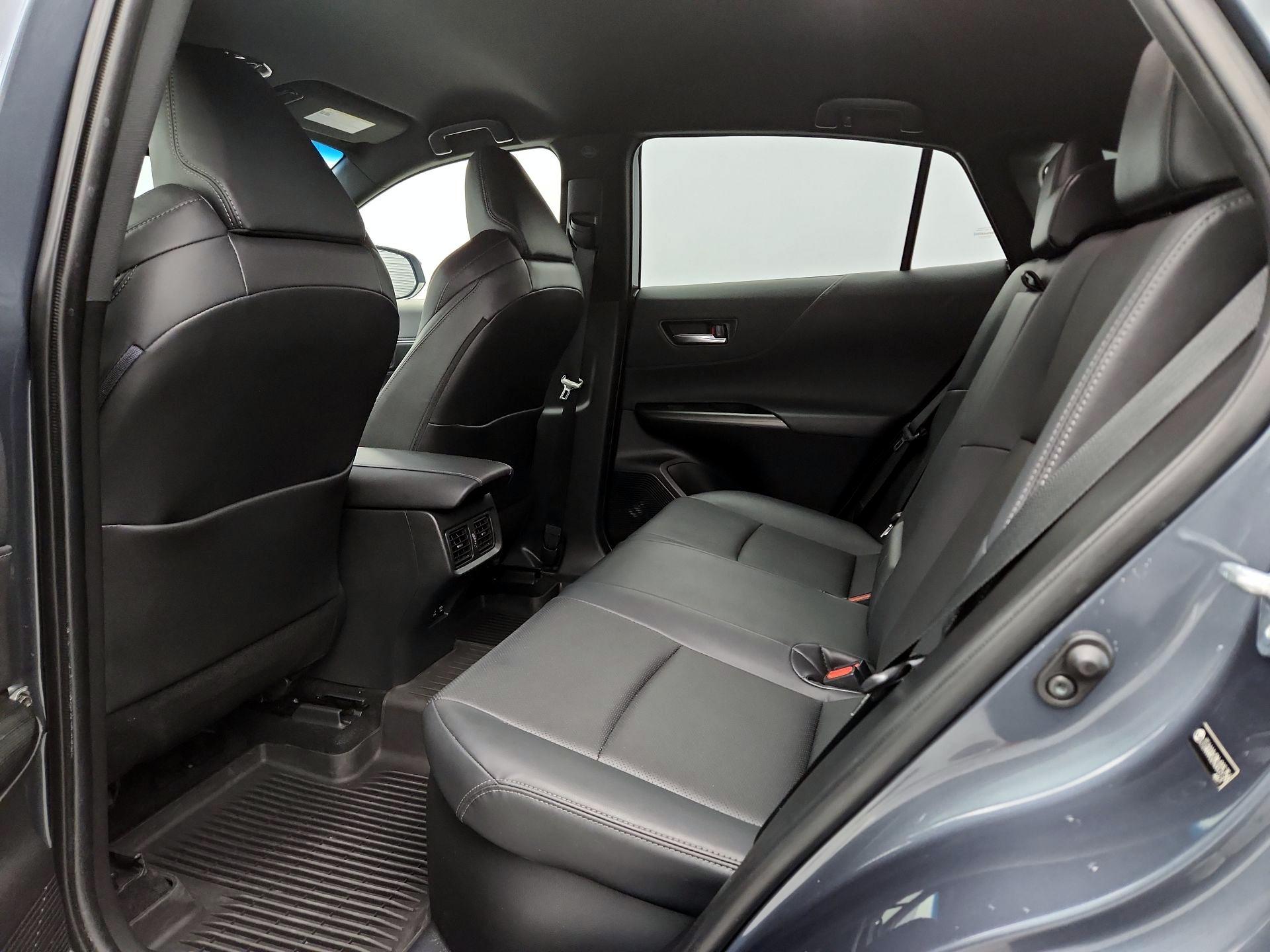 Thumbnail: 2021 Toyota Venza - 20