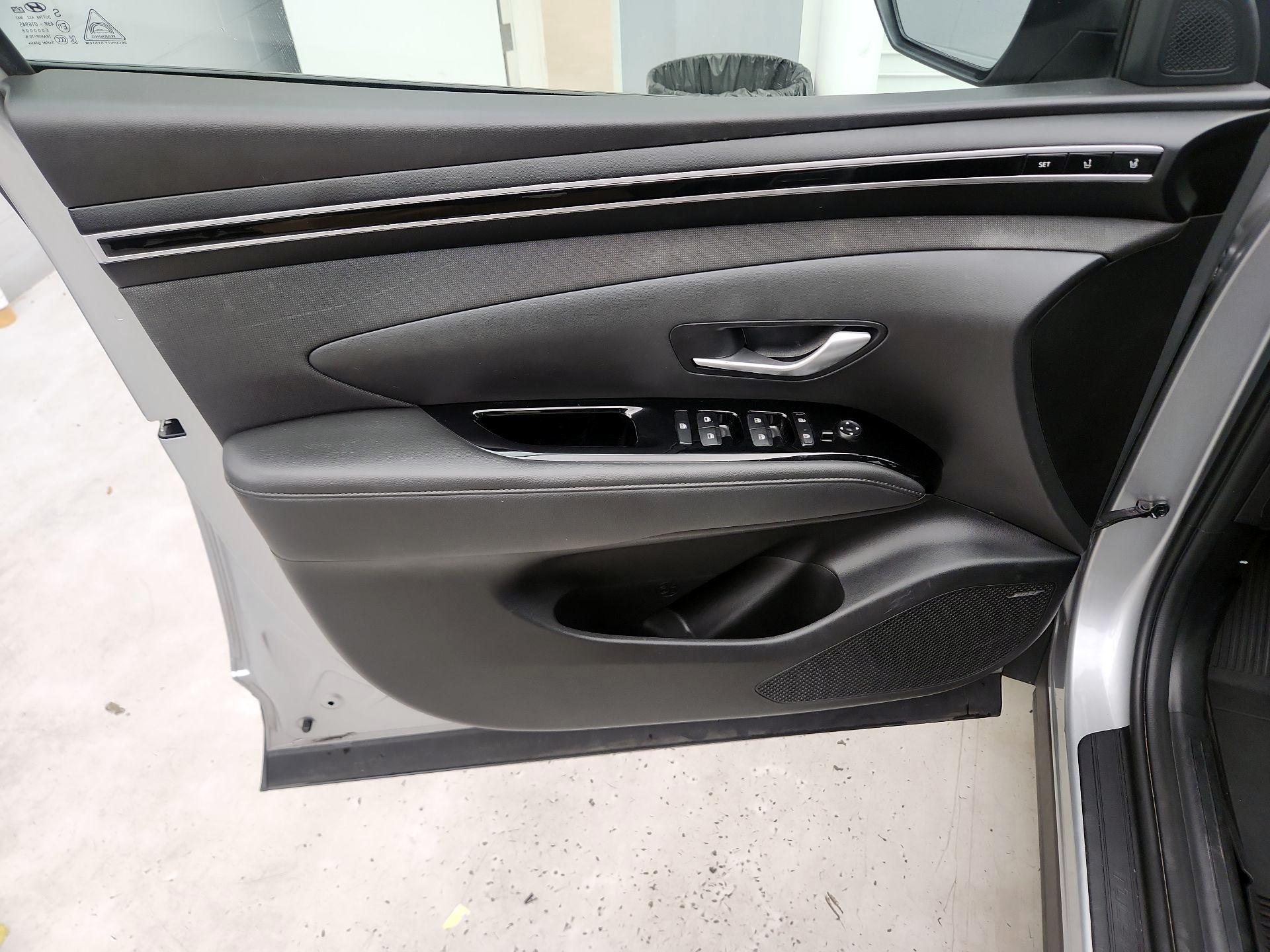 Thumbnail: 2023 Hyundai Tucson - 12