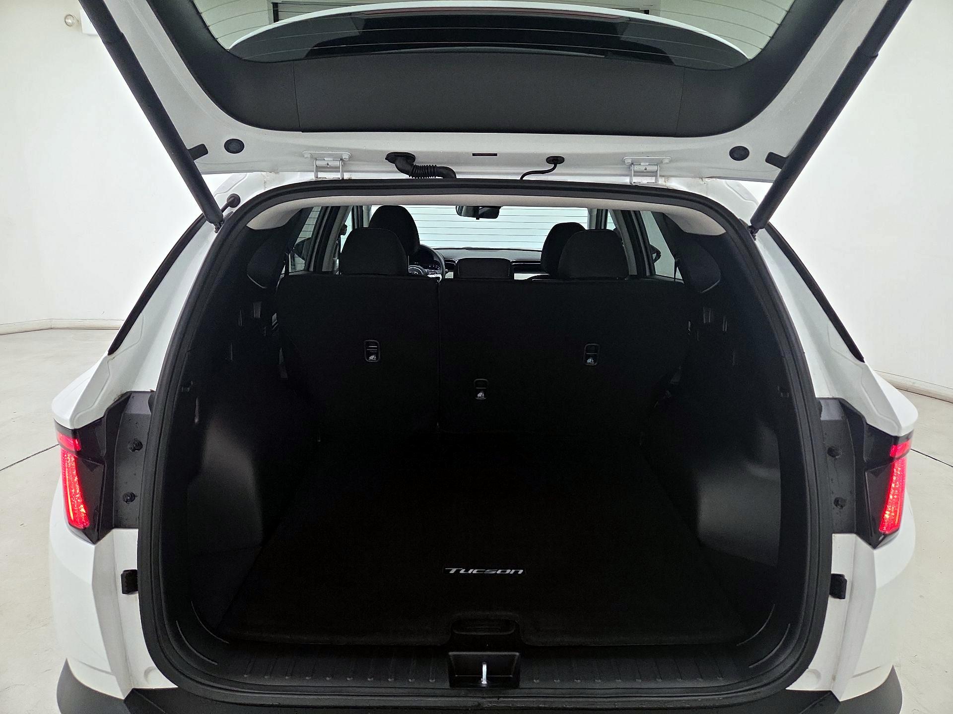 Thumbnail: 2023 Hyundai Tucson - 20
