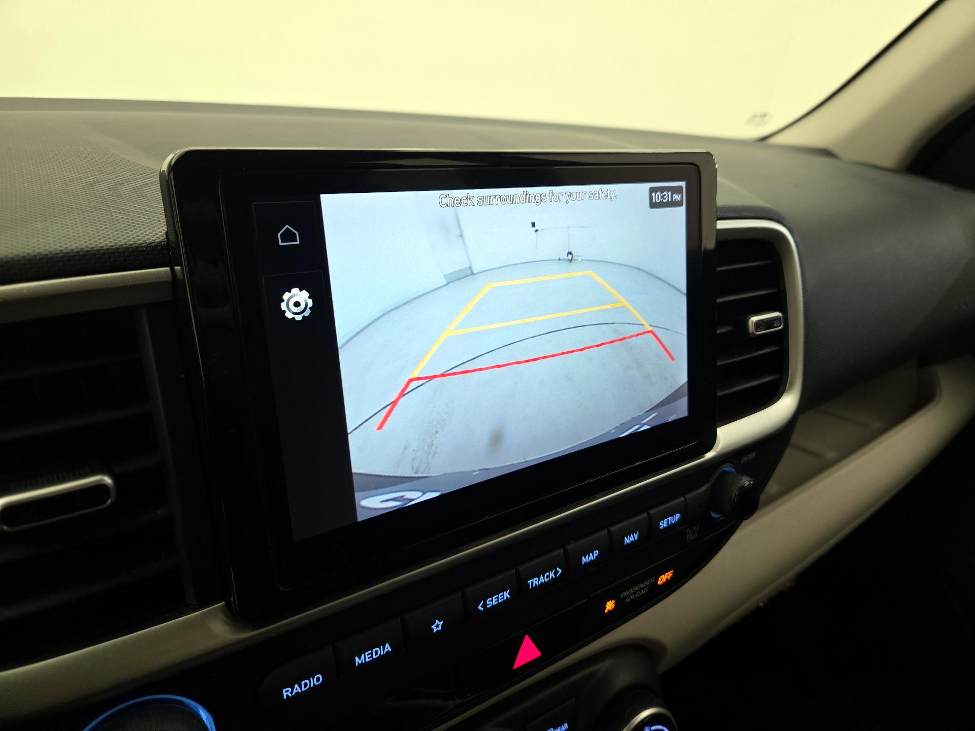 Thumbnail: 2023 Hyundai Venue - 14