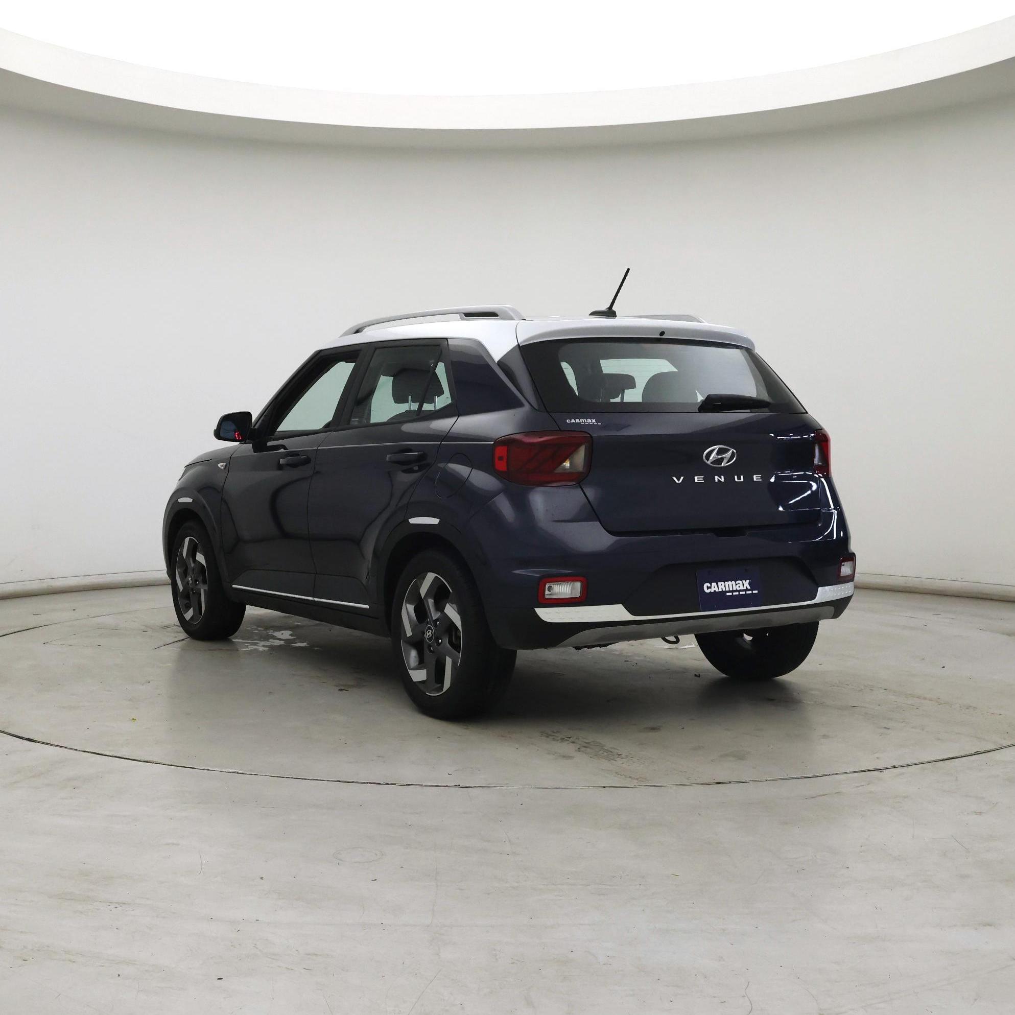 Thumbnail: 2023 Hyundai Venue - 2