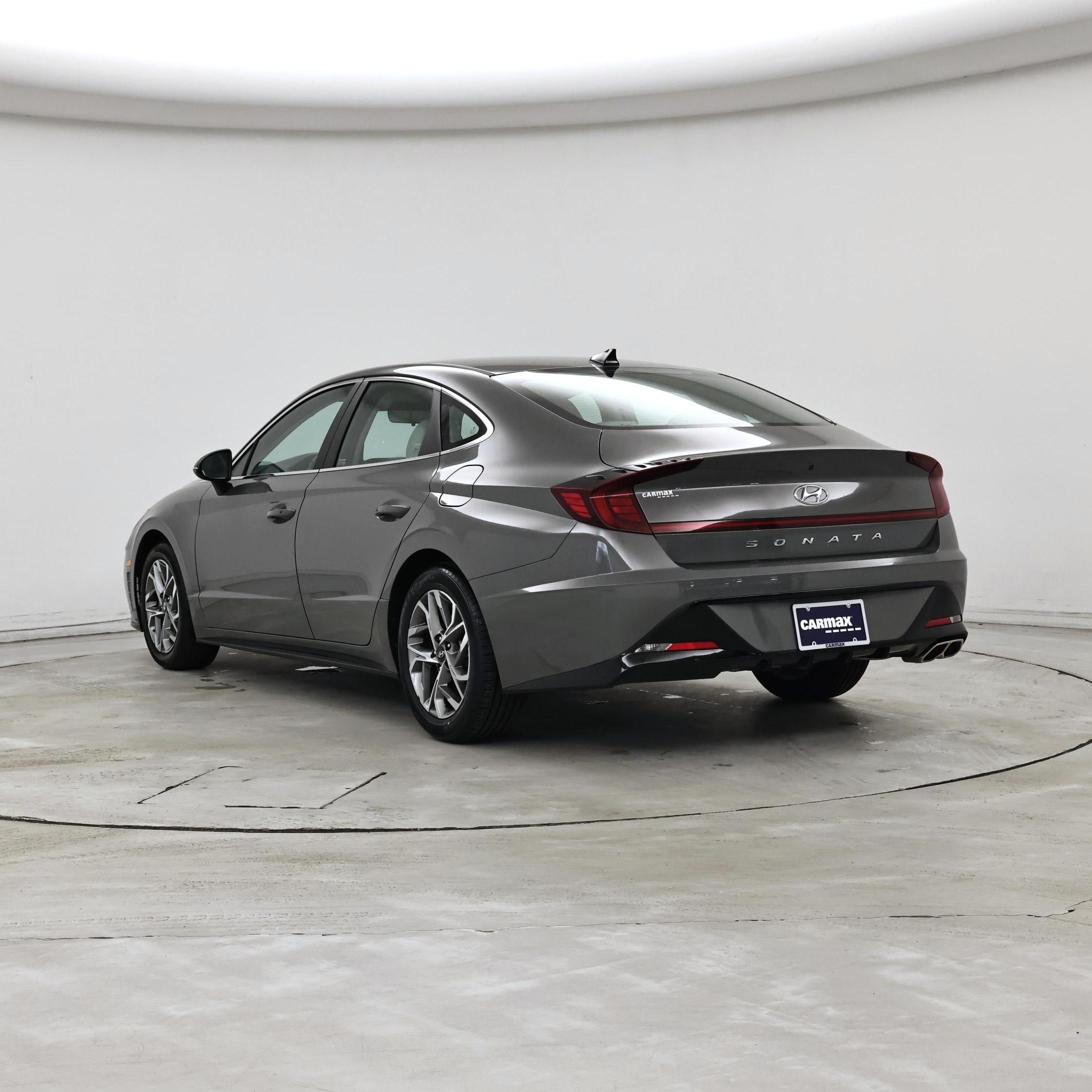 Thumbnail: 2023 Hyundai Sonata - 2