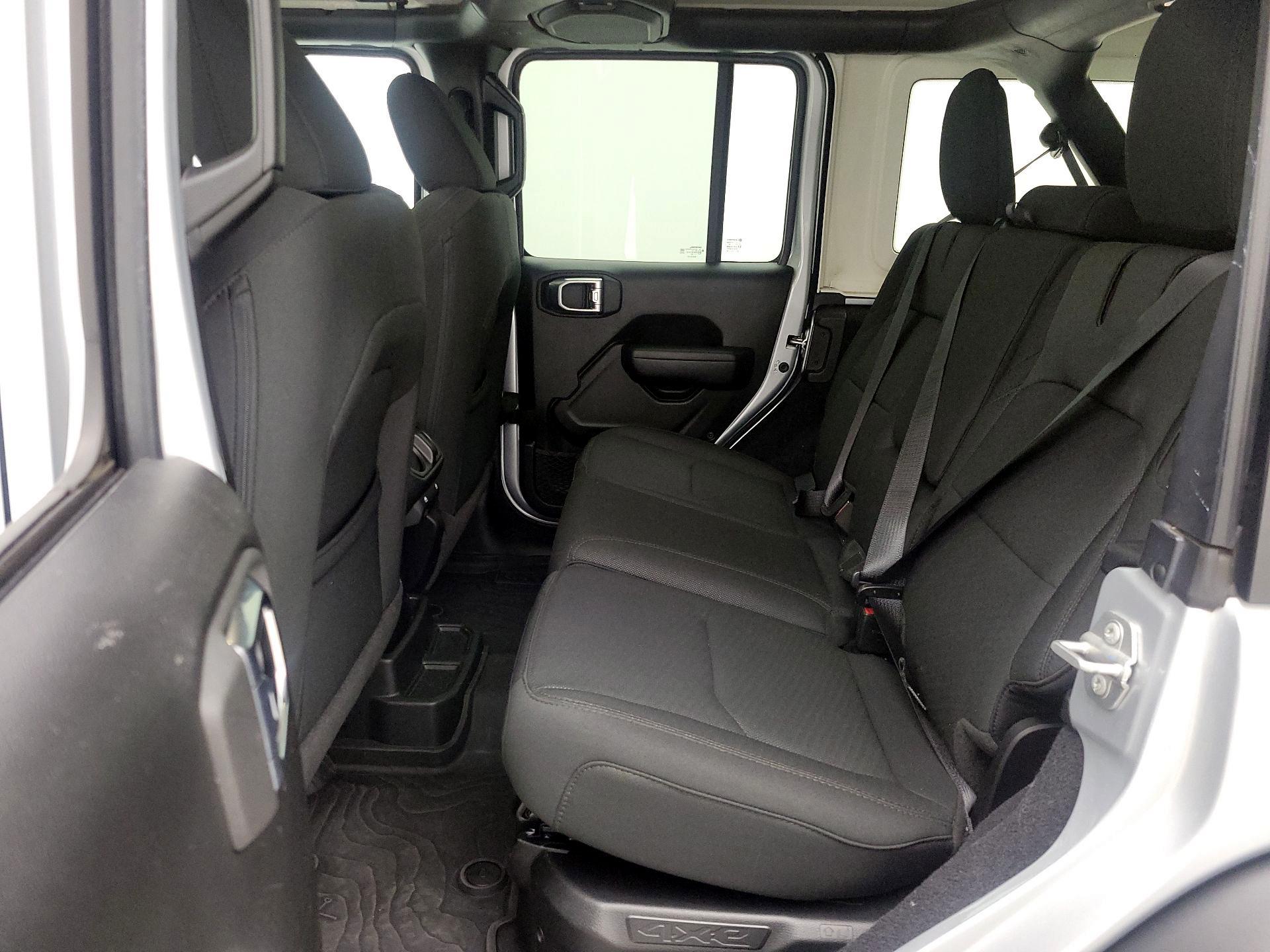 Thumbnail: 2023 Jeep Wrangler - 20