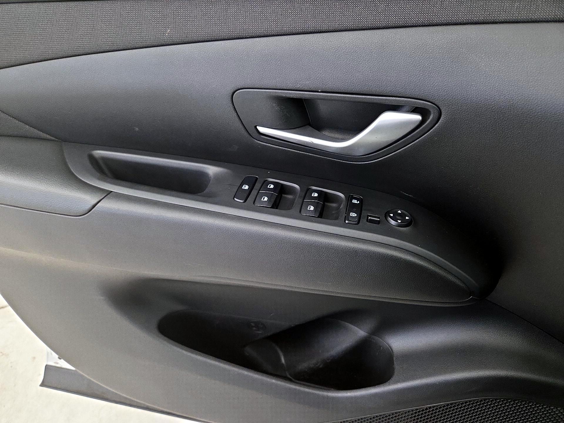 Thumbnail: 2023 Hyundai Tucson - 12