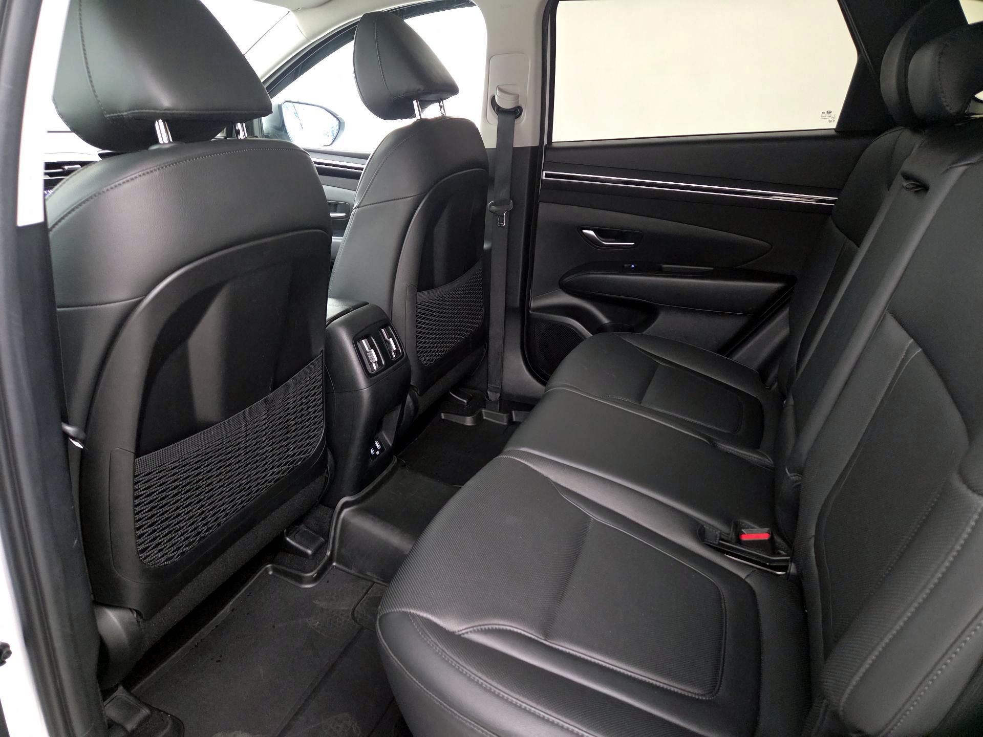 Thumbnail: 2023 Hyundai Tucson - 18