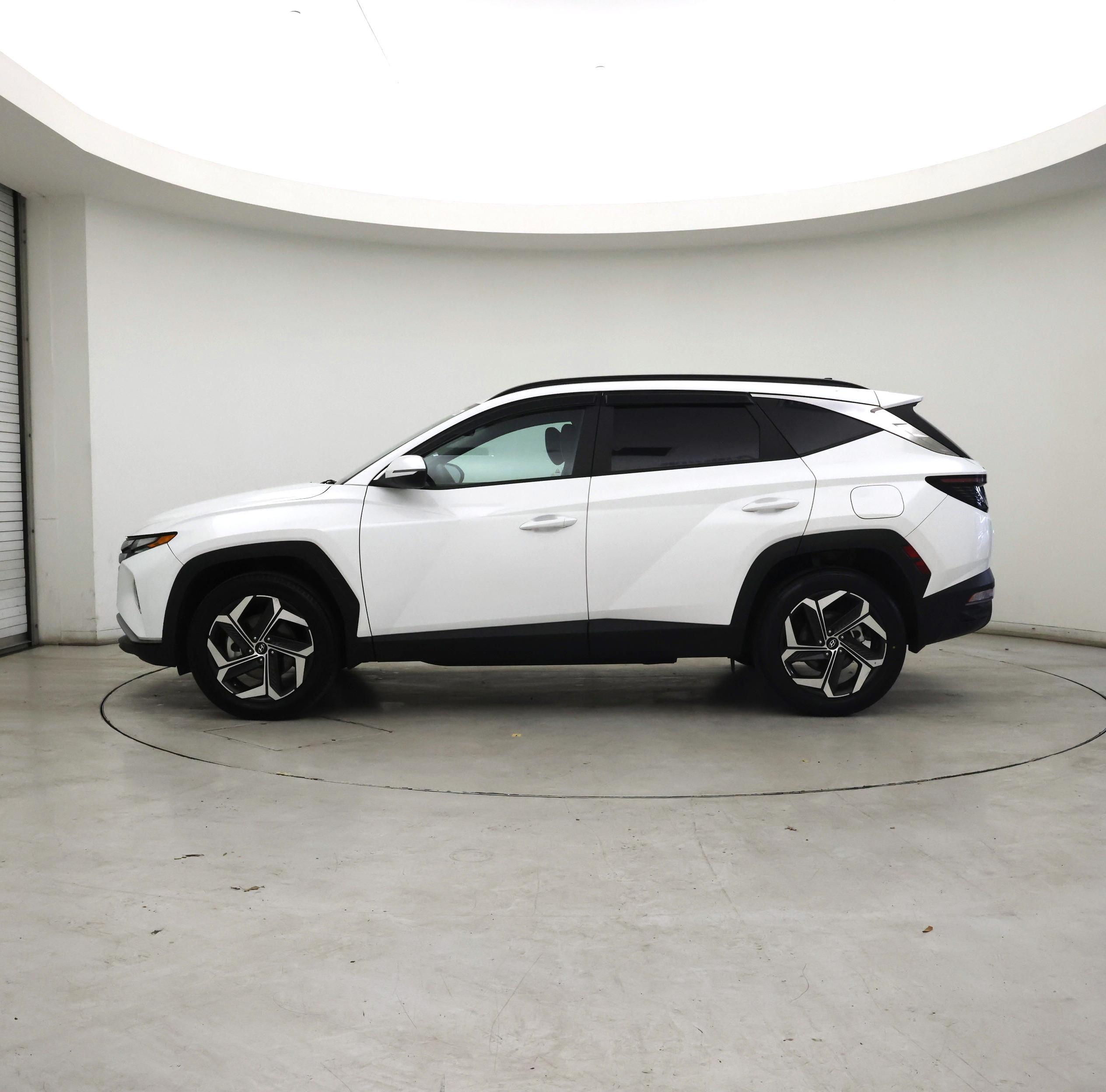 Thumbnail: 2023 Hyundai Tucson - 3