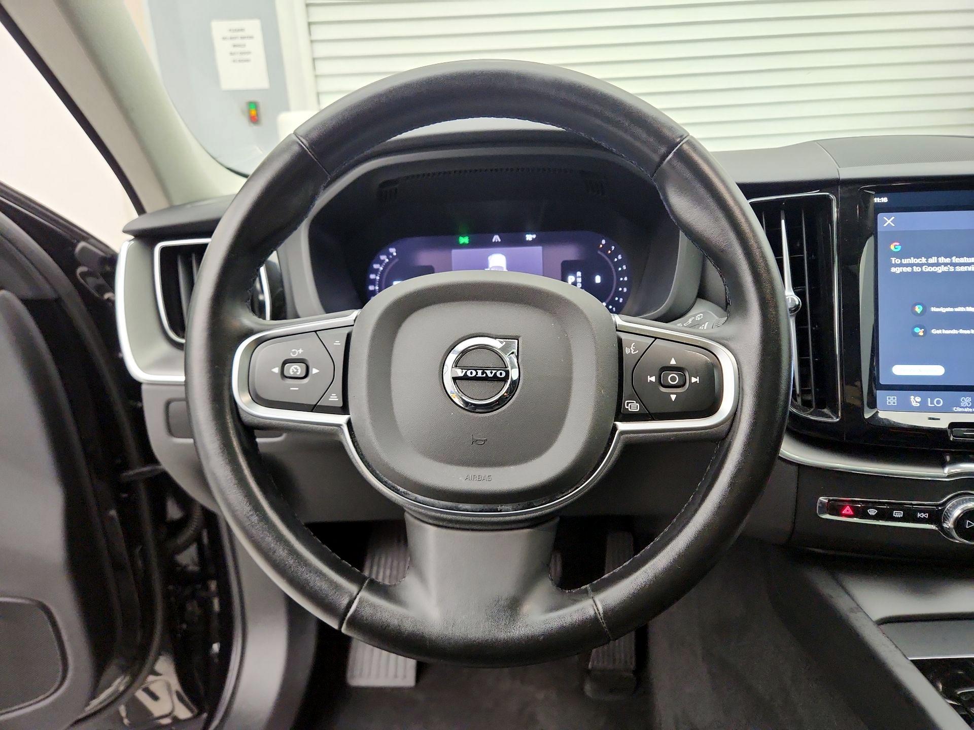 Thumbnail: 2024 Volvo XC60 - 10