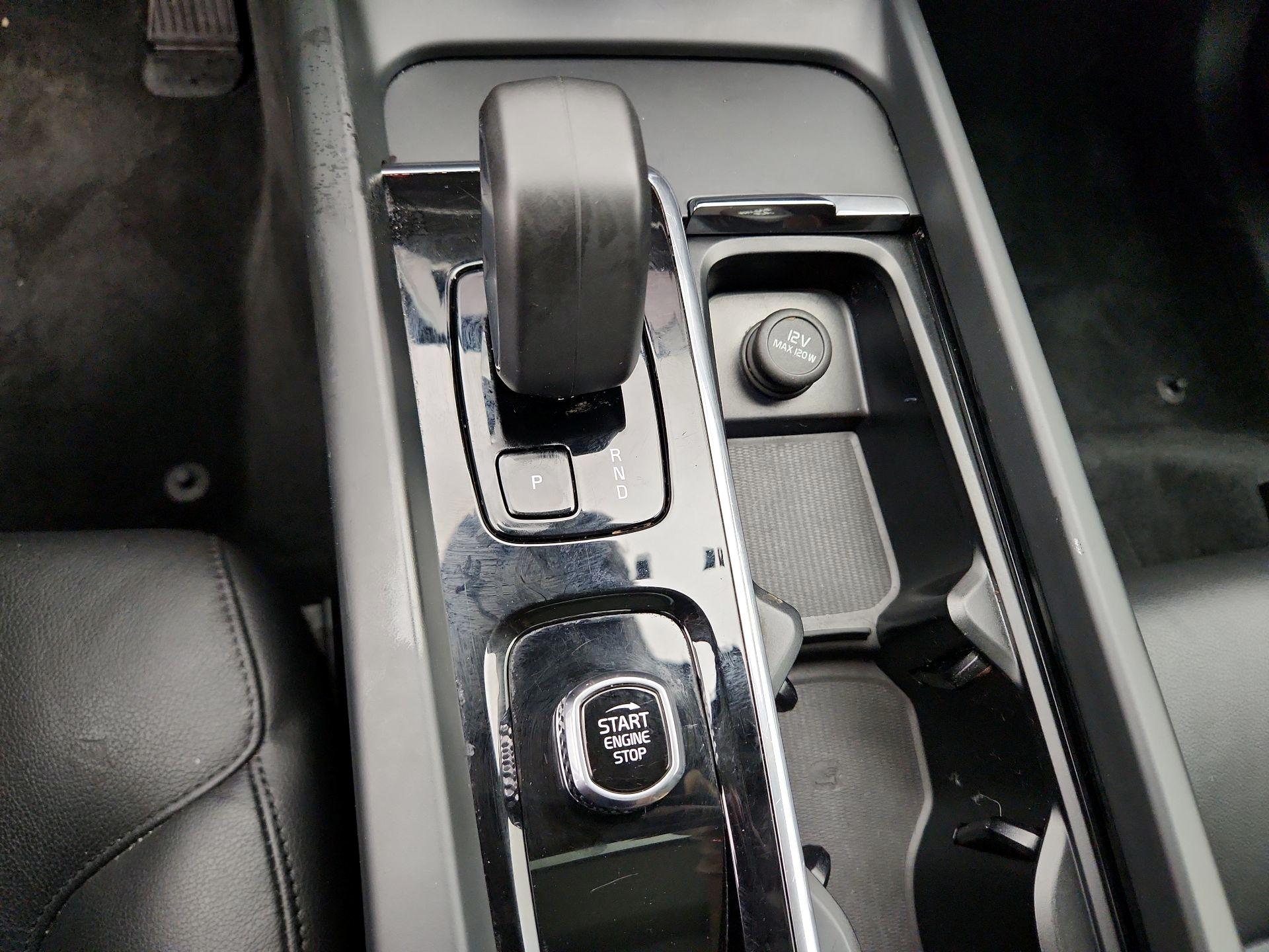 Thumbnail: 2024 Volvo XC60 - 17