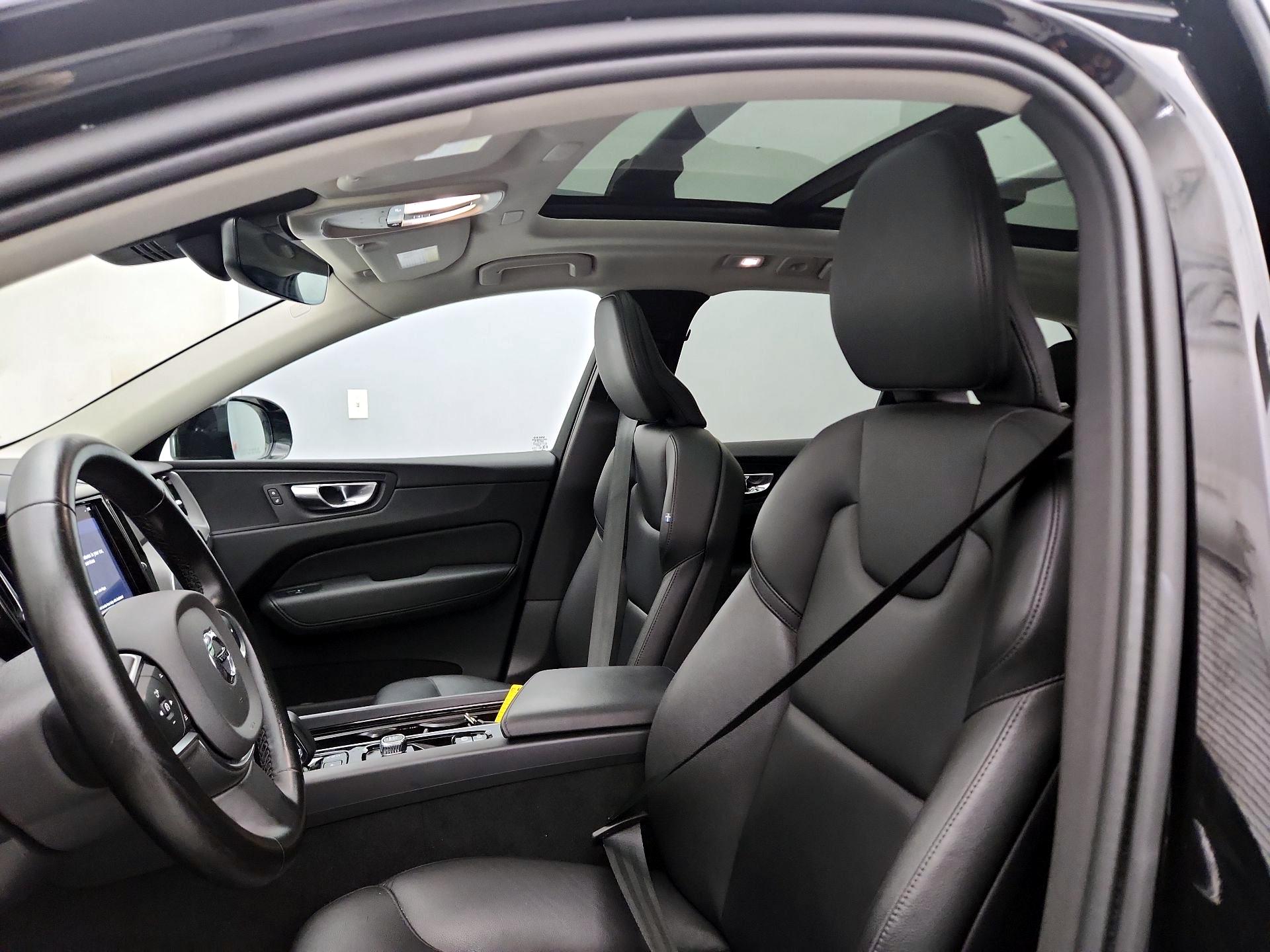 Thumbnail: 2024 Volvo XC60 - 18