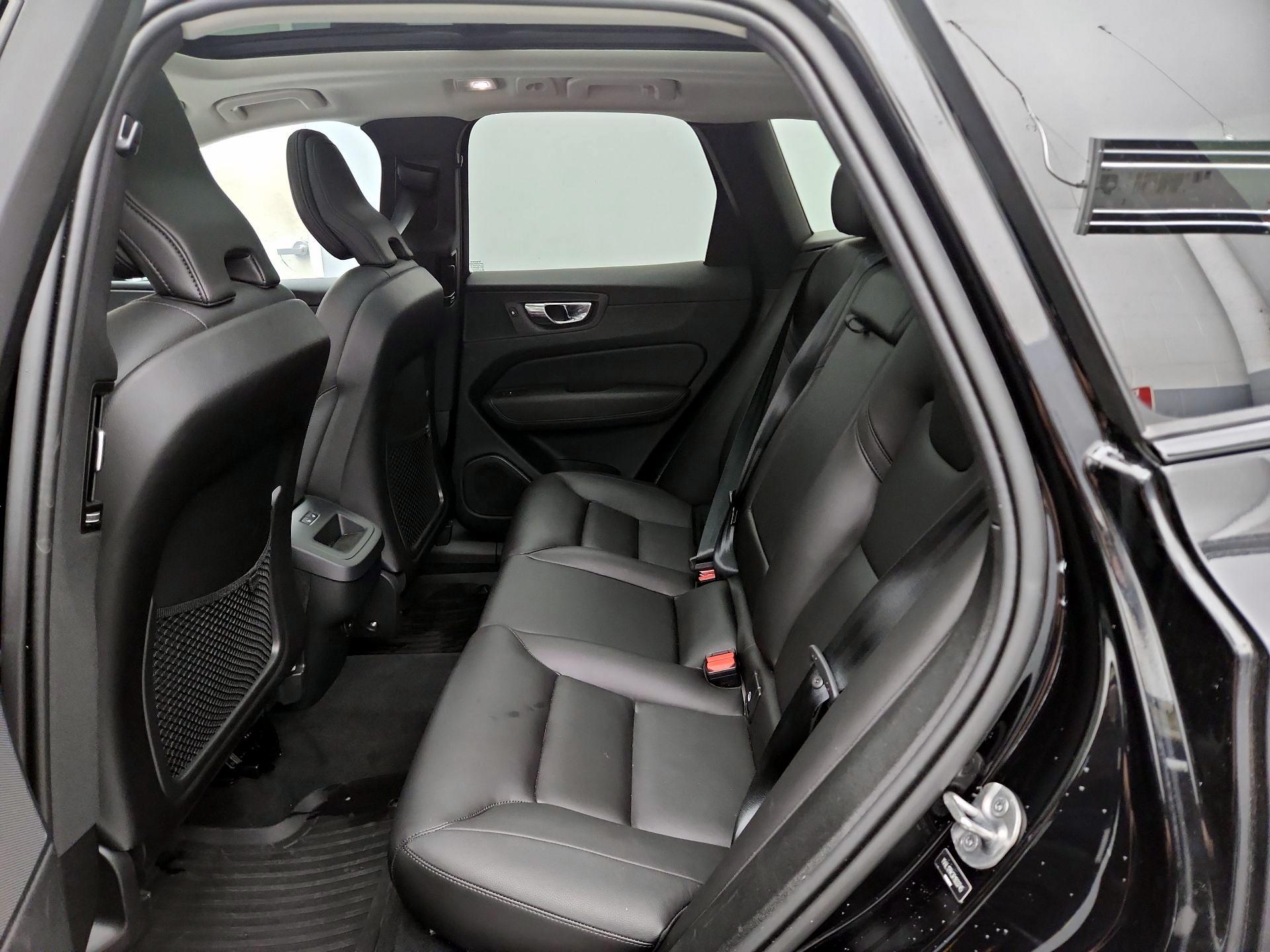 Thumbnail: 2024 Volvo XC60 - 19