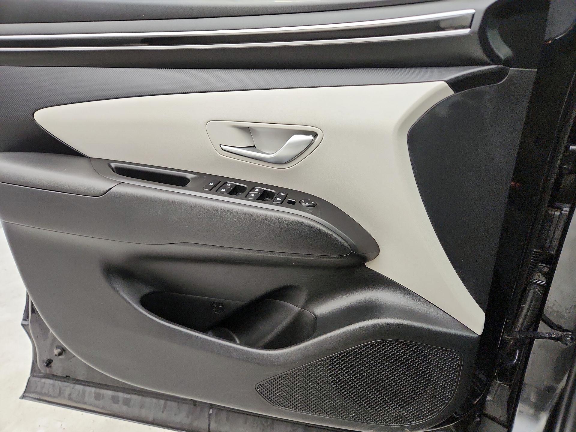 Thumbnail: 2024 Hyundai Tucson - 12