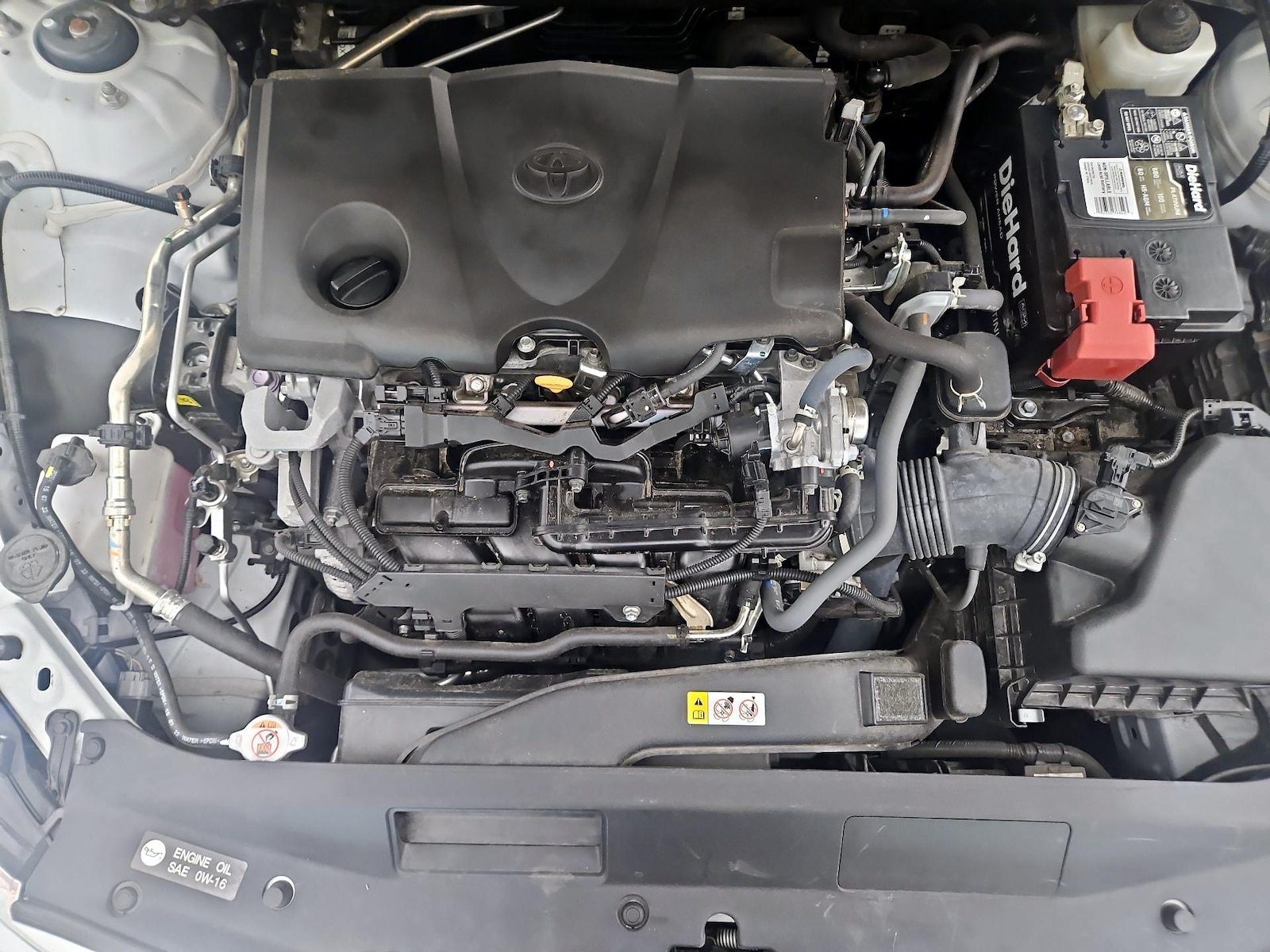2023 Toyota Camry LE - Photo 22