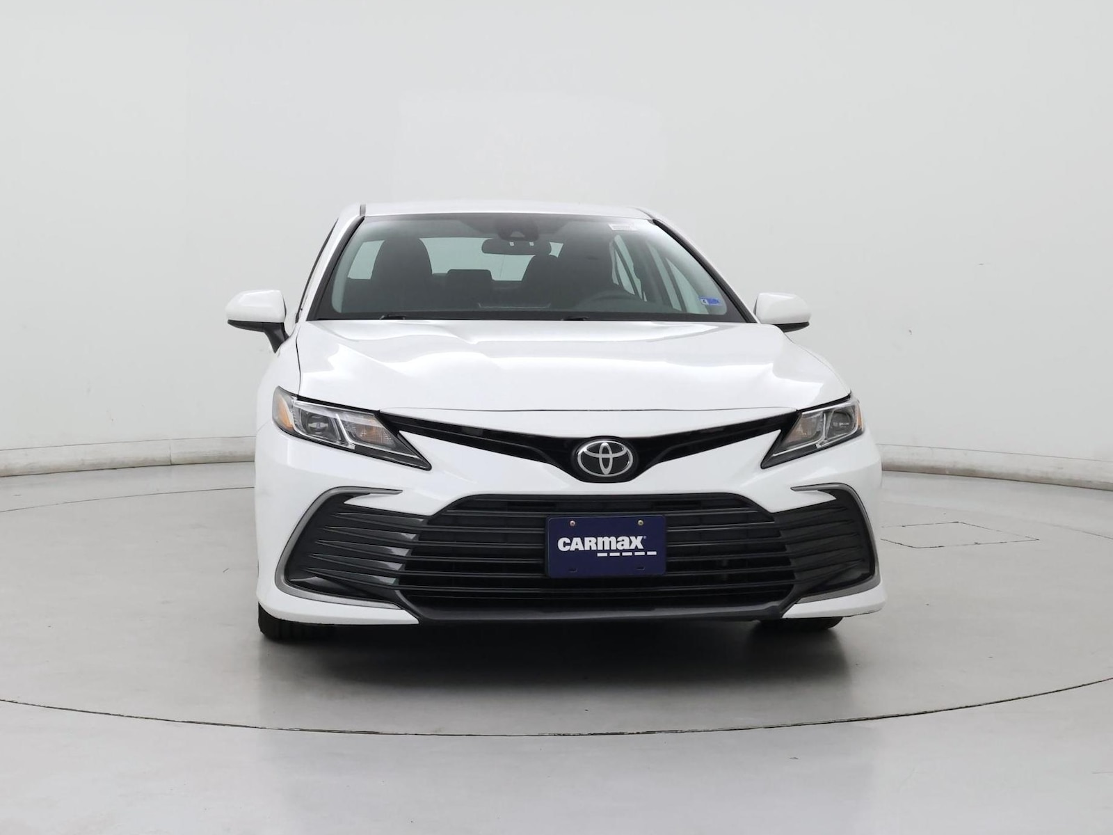 2023 Toyota Camry LE - Photo 6