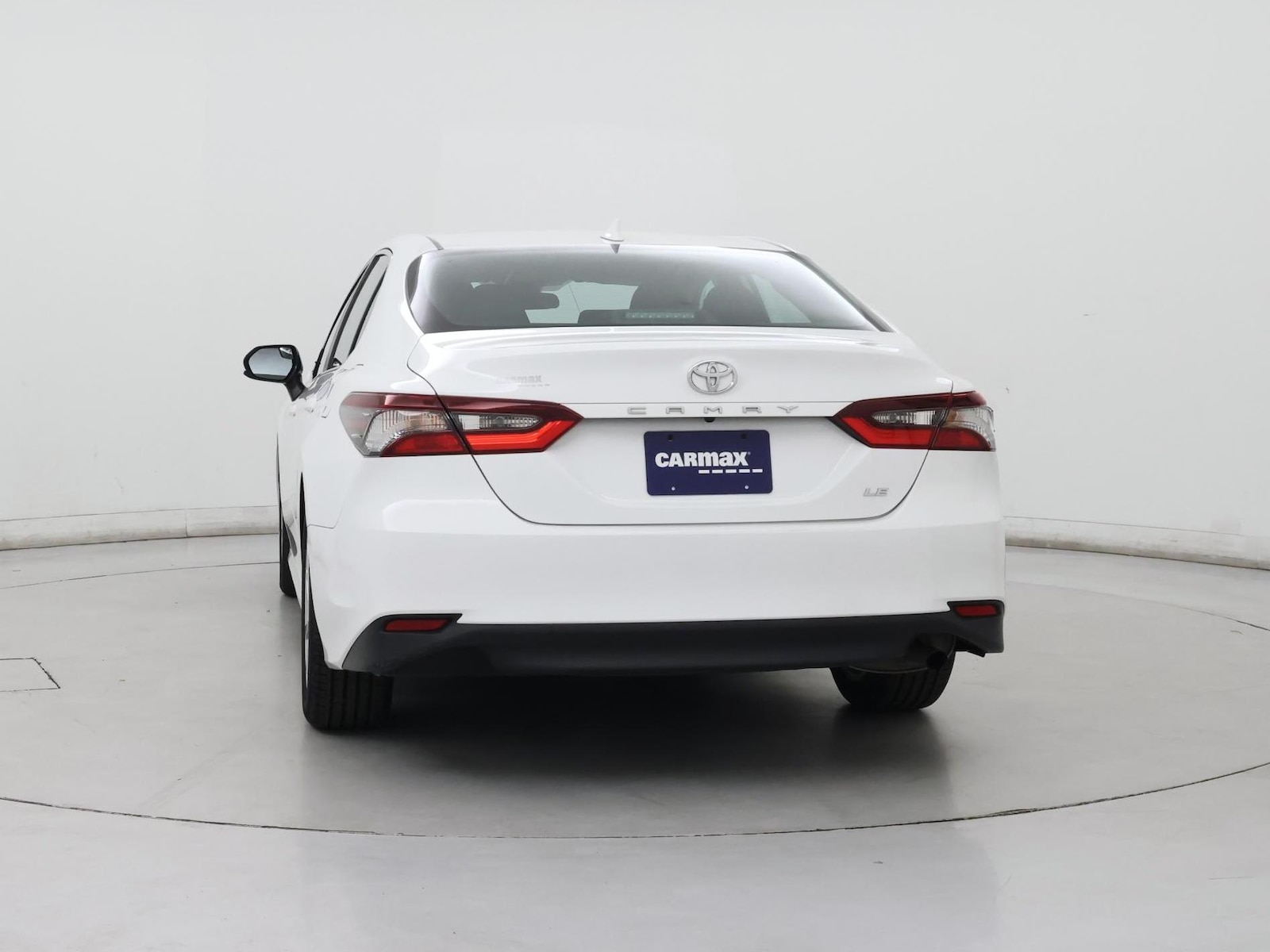 2023 Toyota Camry LE - Photo 7