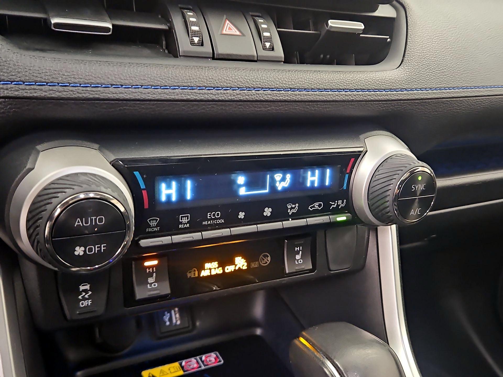 Thumbnail: 2024 Toyota RAV4 - 16