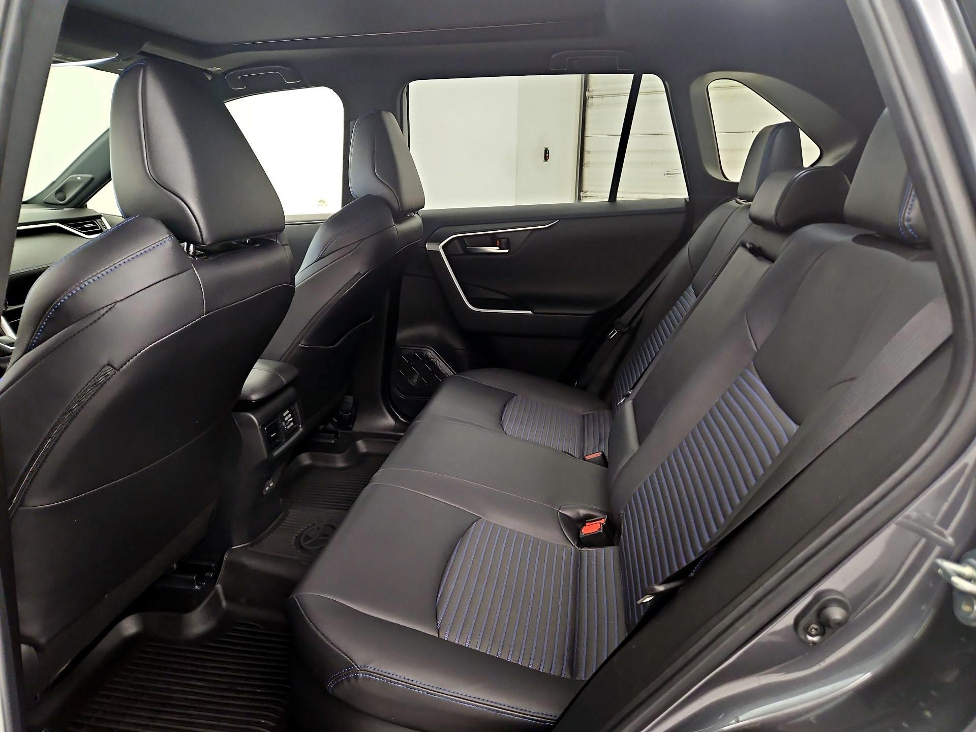 Thumbnail: 2024 Toyota RAV4 - 20