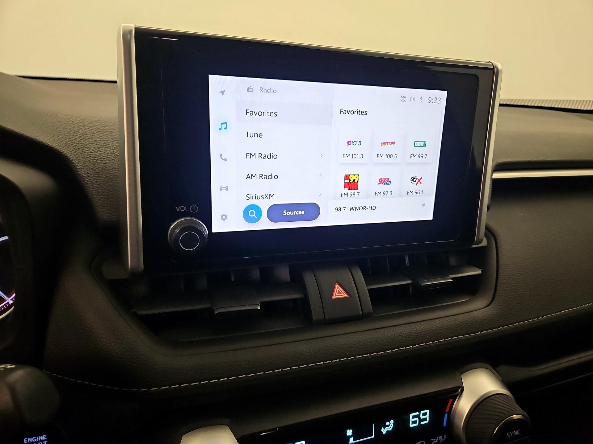 Thumbnail: 2023 Toyota RAV4 - 14