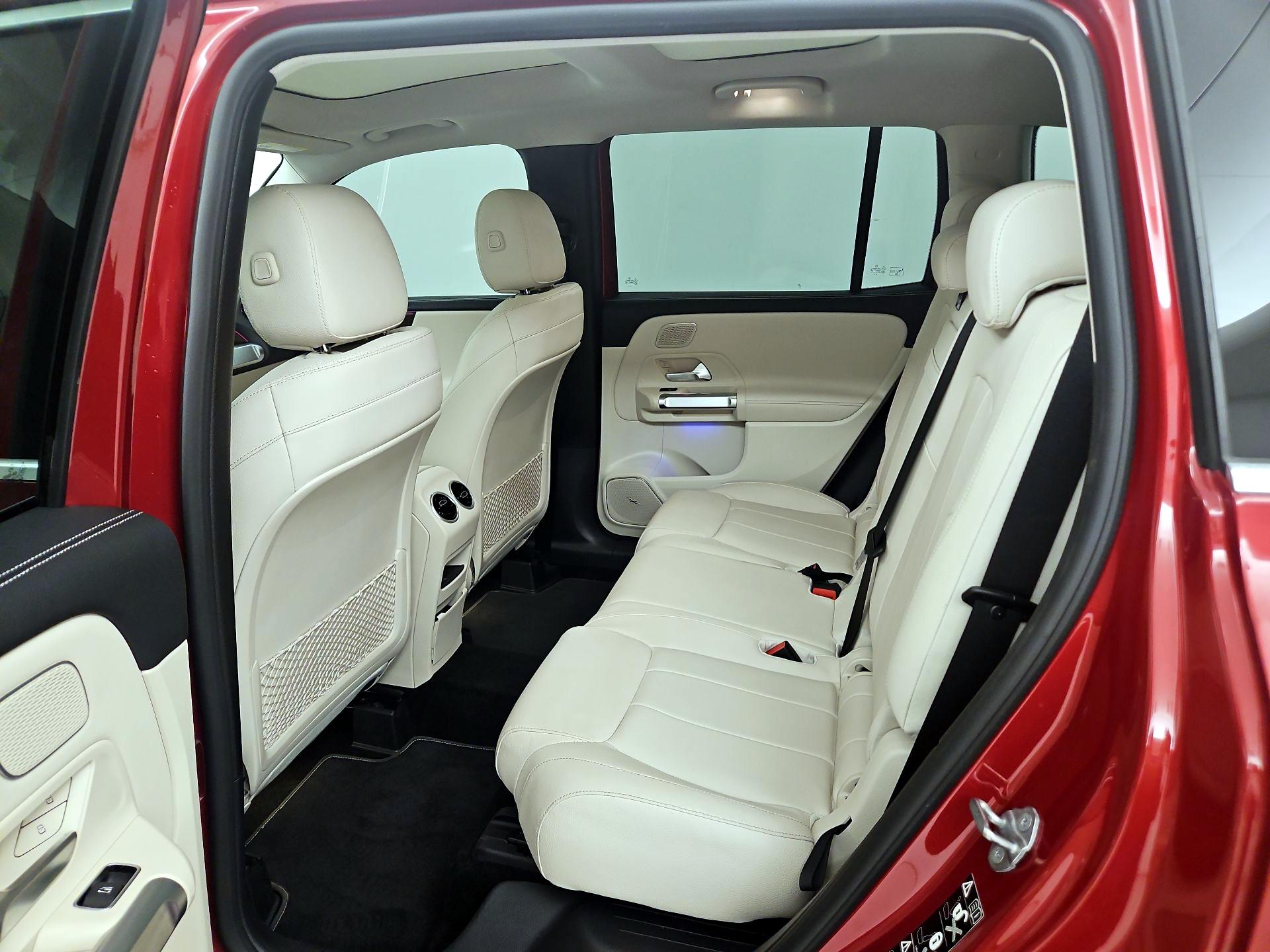 Thumbnail: 2021 Mercedes-Benz GLB - 20