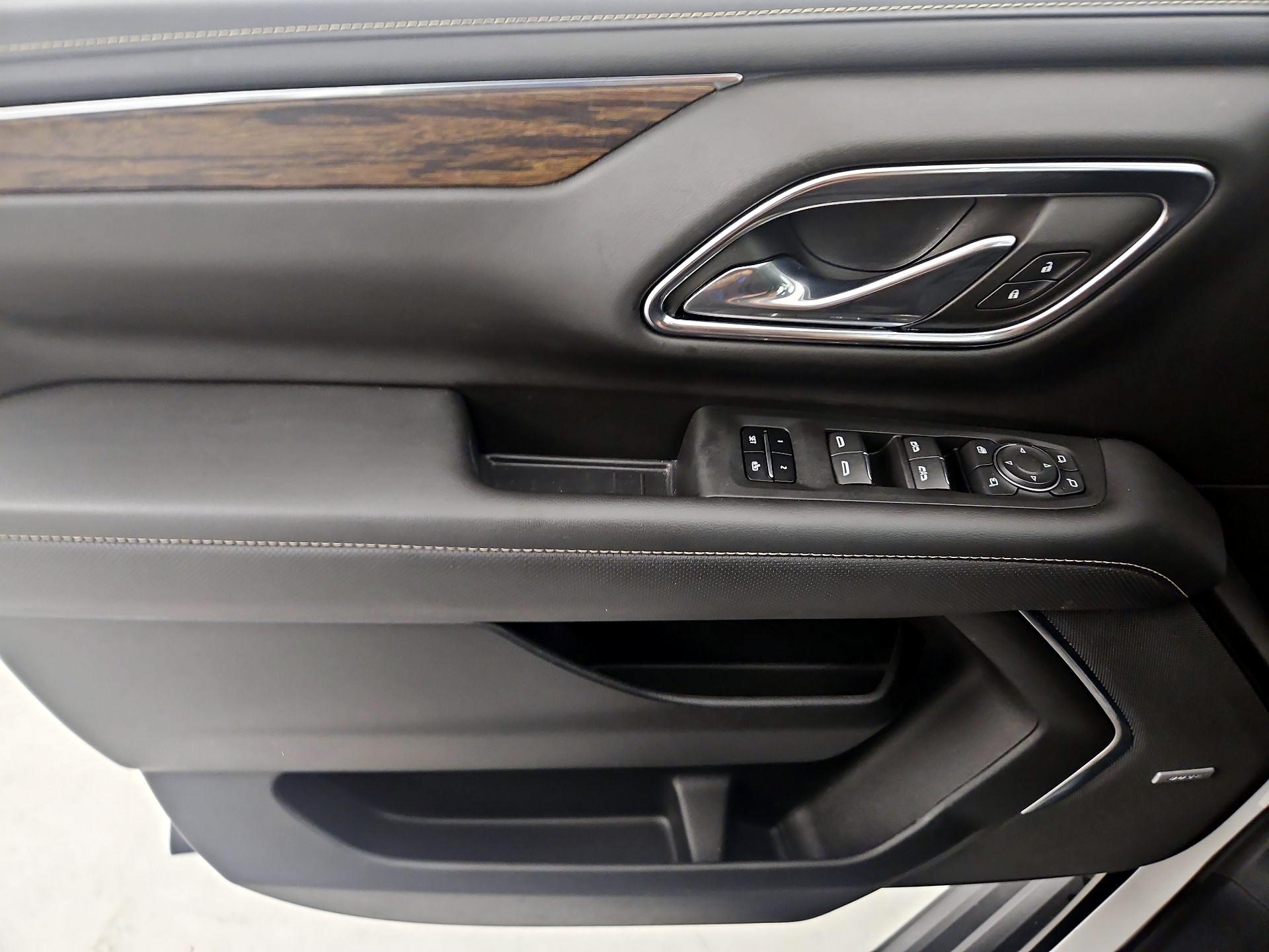 Thumbnail: 2023 Chevrolet Tahoe - 12