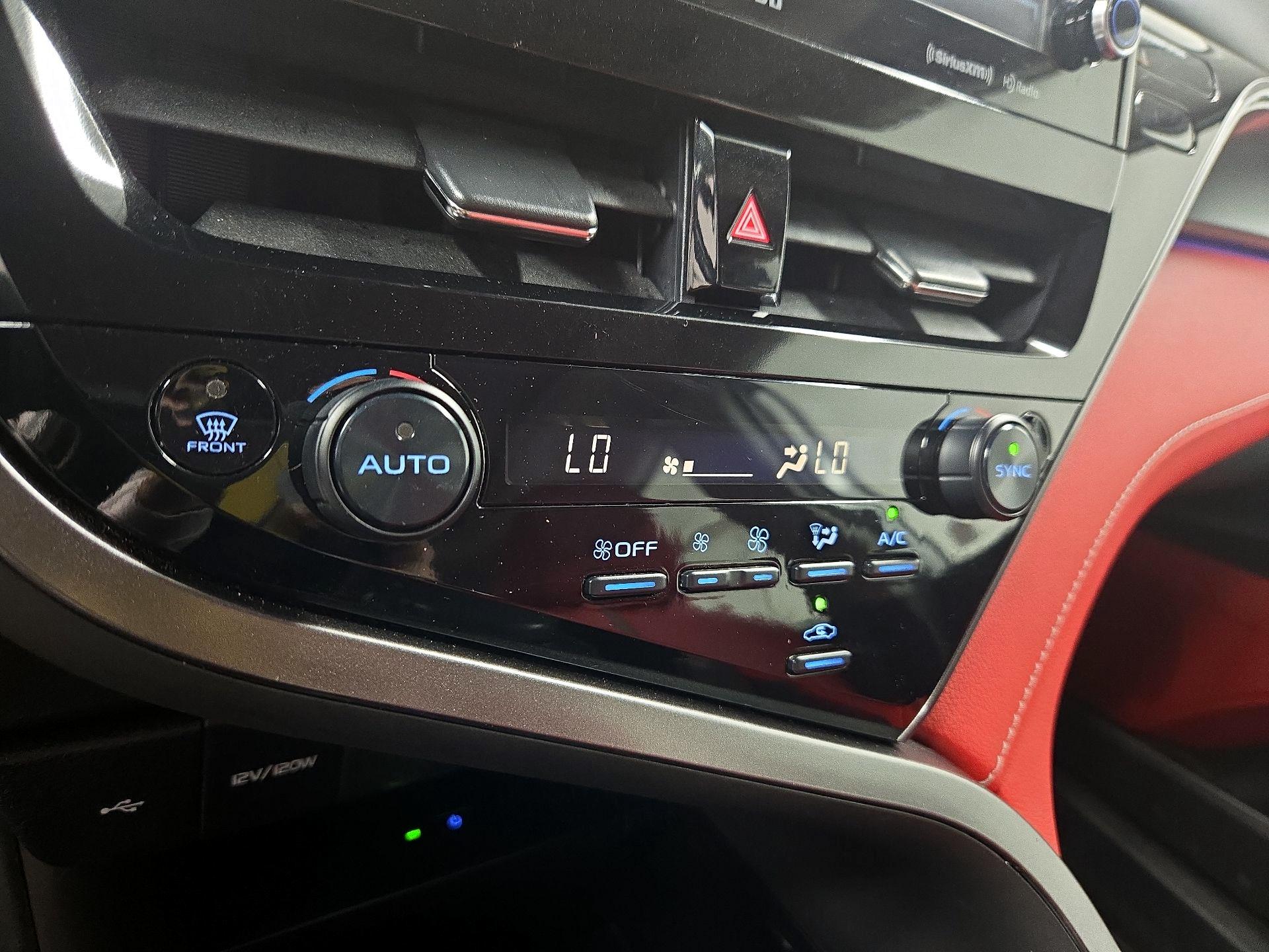 Thumbnail: 2022 Toyota Camry - 17