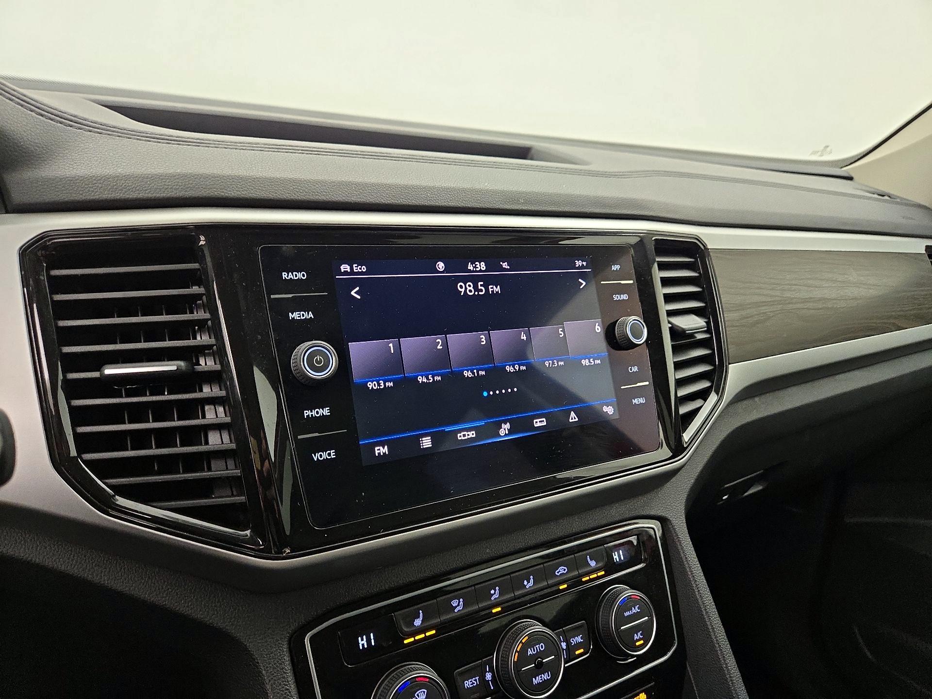 Thumbnail: 2022 Volkswagen Atlas - 15