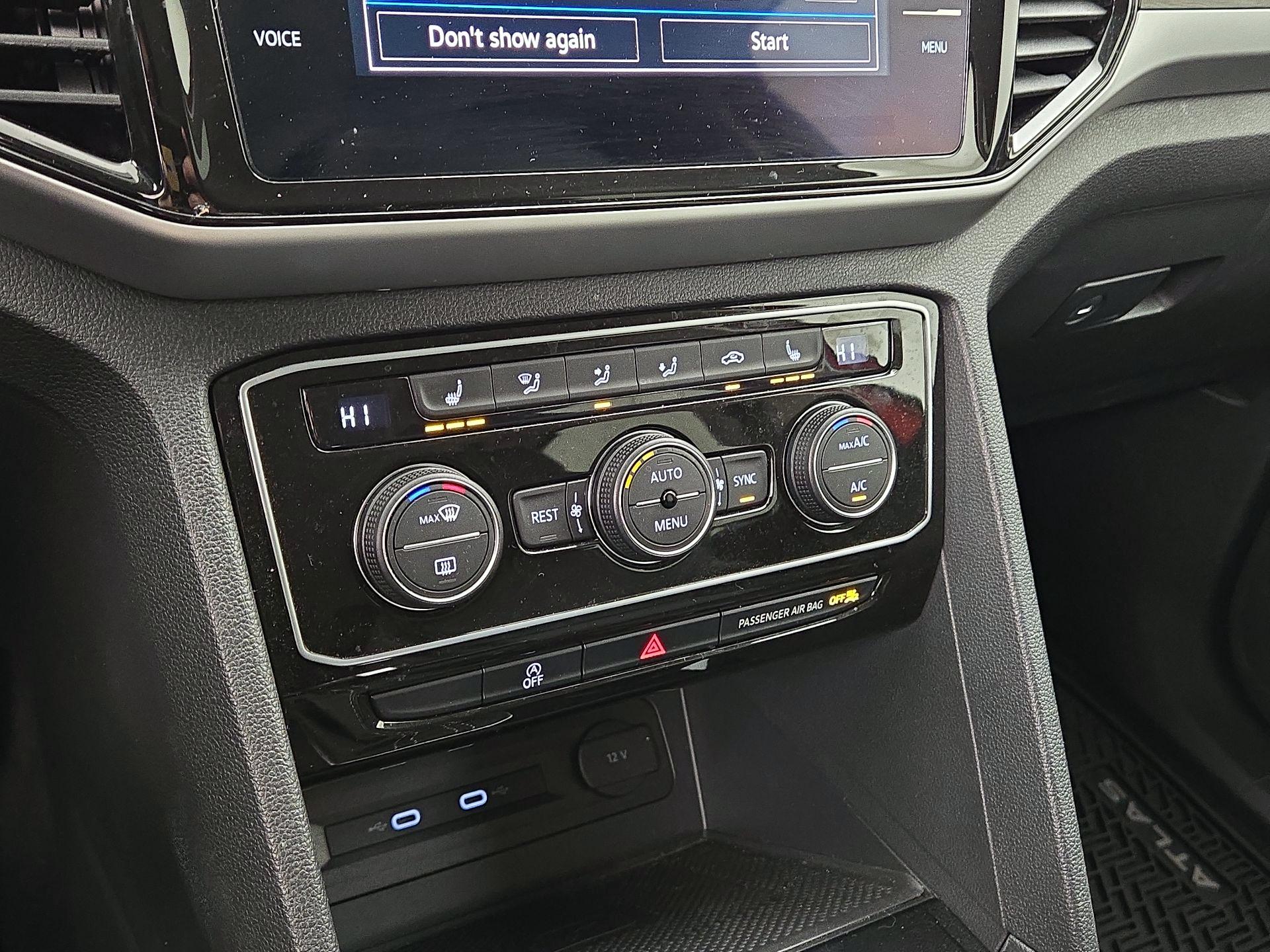 Thumbnail: 2022 Volkswagen Atlas - 16