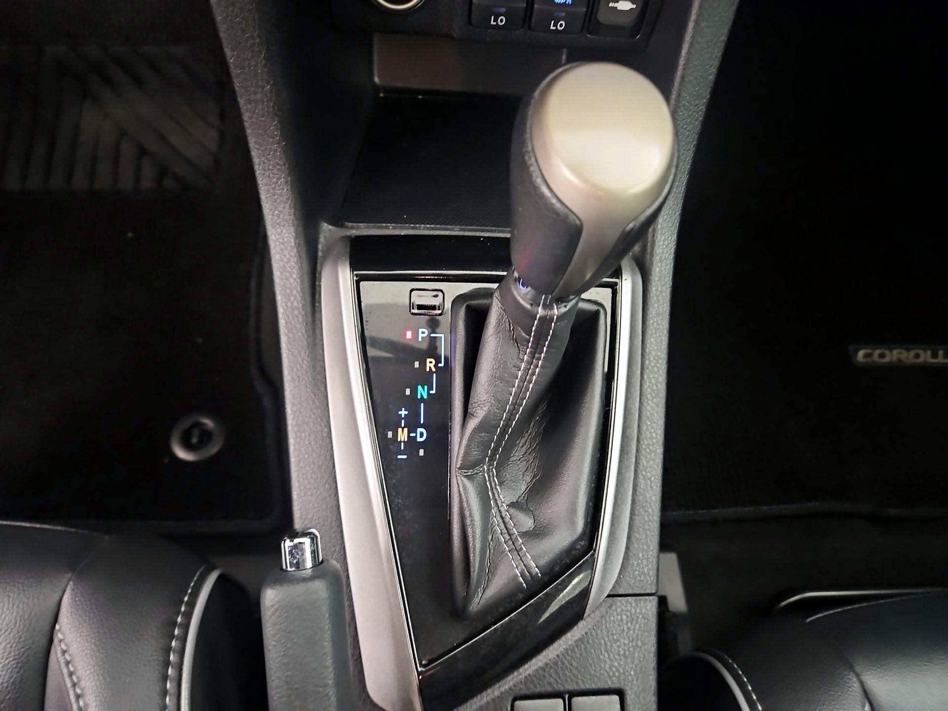 Thumbnail: 2016 Toyota Corolla - 17