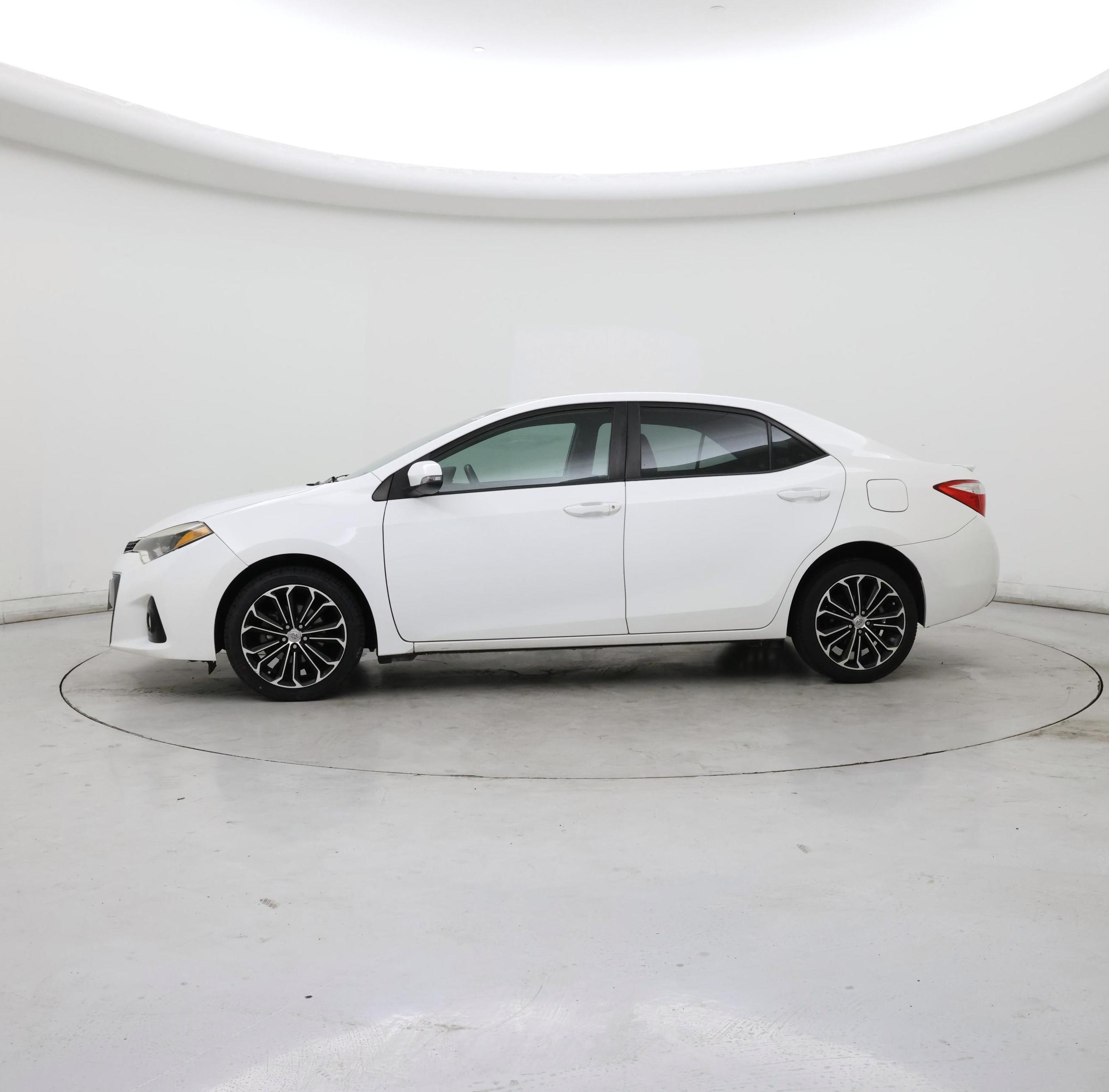 Thumbnail: 2016 Toyota Corolla - 3