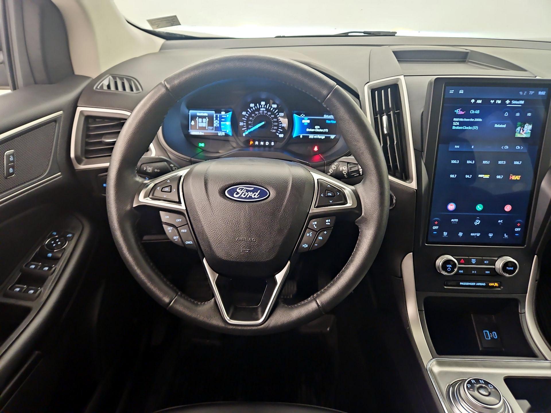 Thumbnail: 2022 Ford Edge - 10