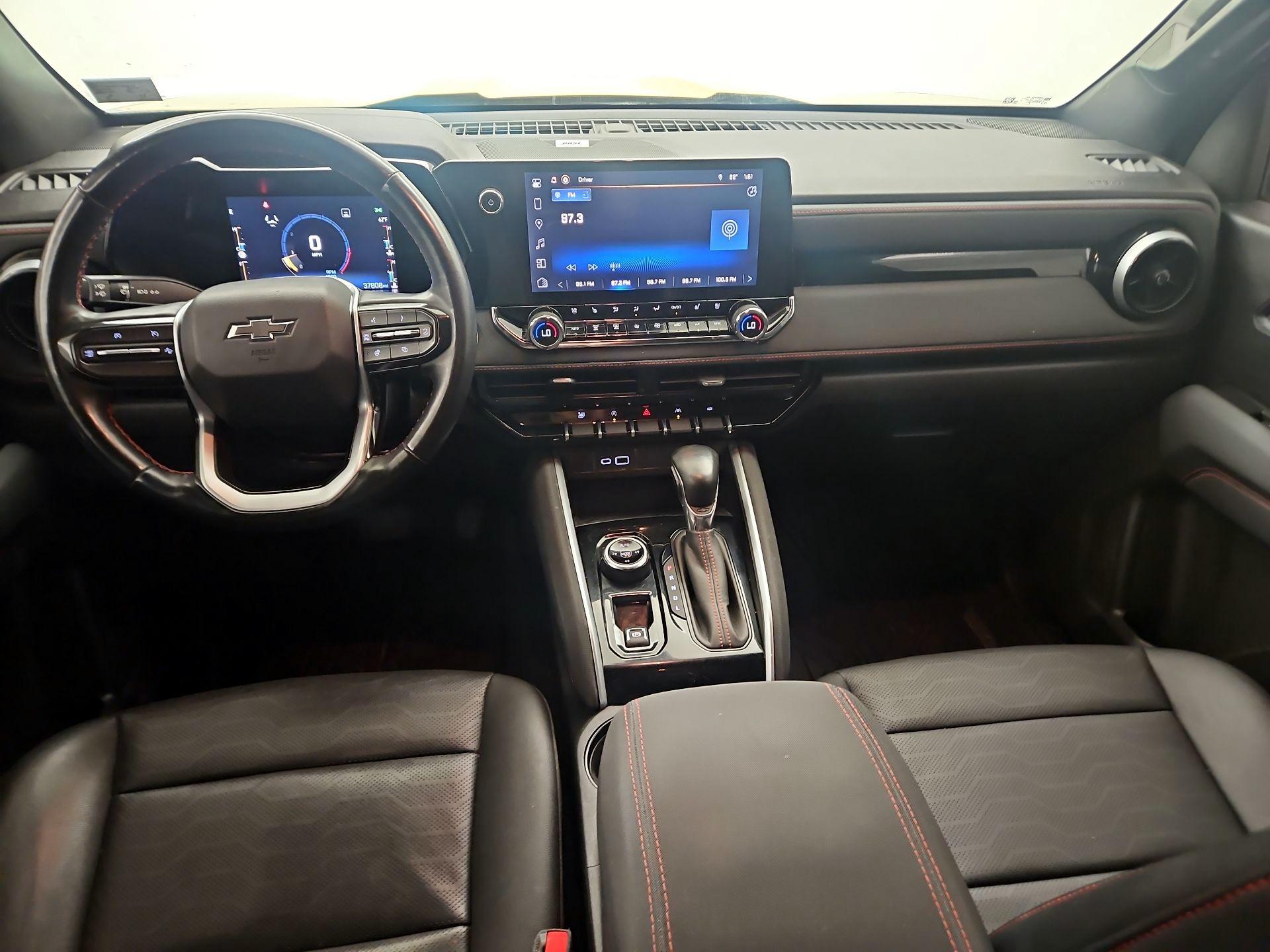 Thumbnail: 2023 Chevrolet Colorado - 9