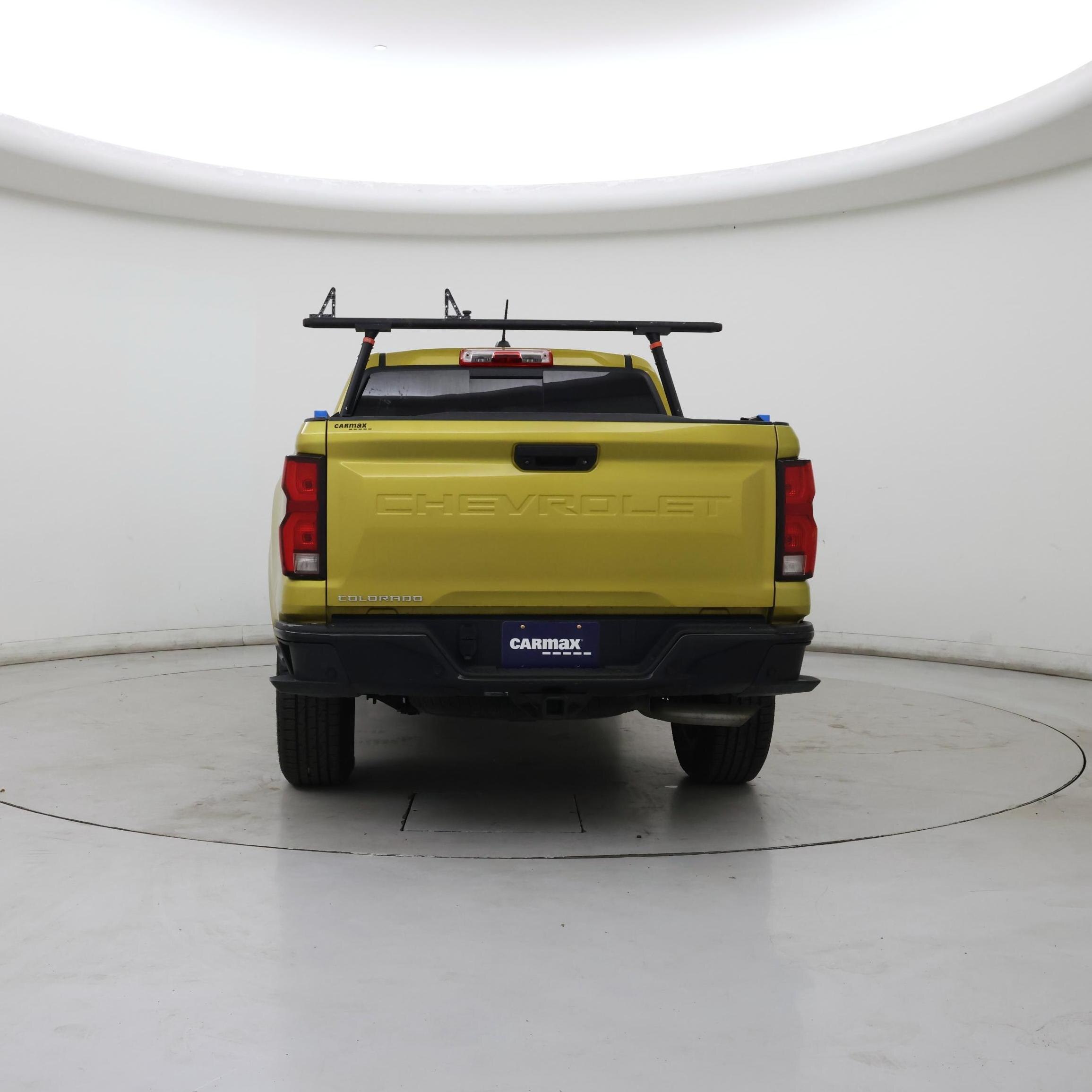 Thumbnail: 2023 Chevrolet Colorado - 6