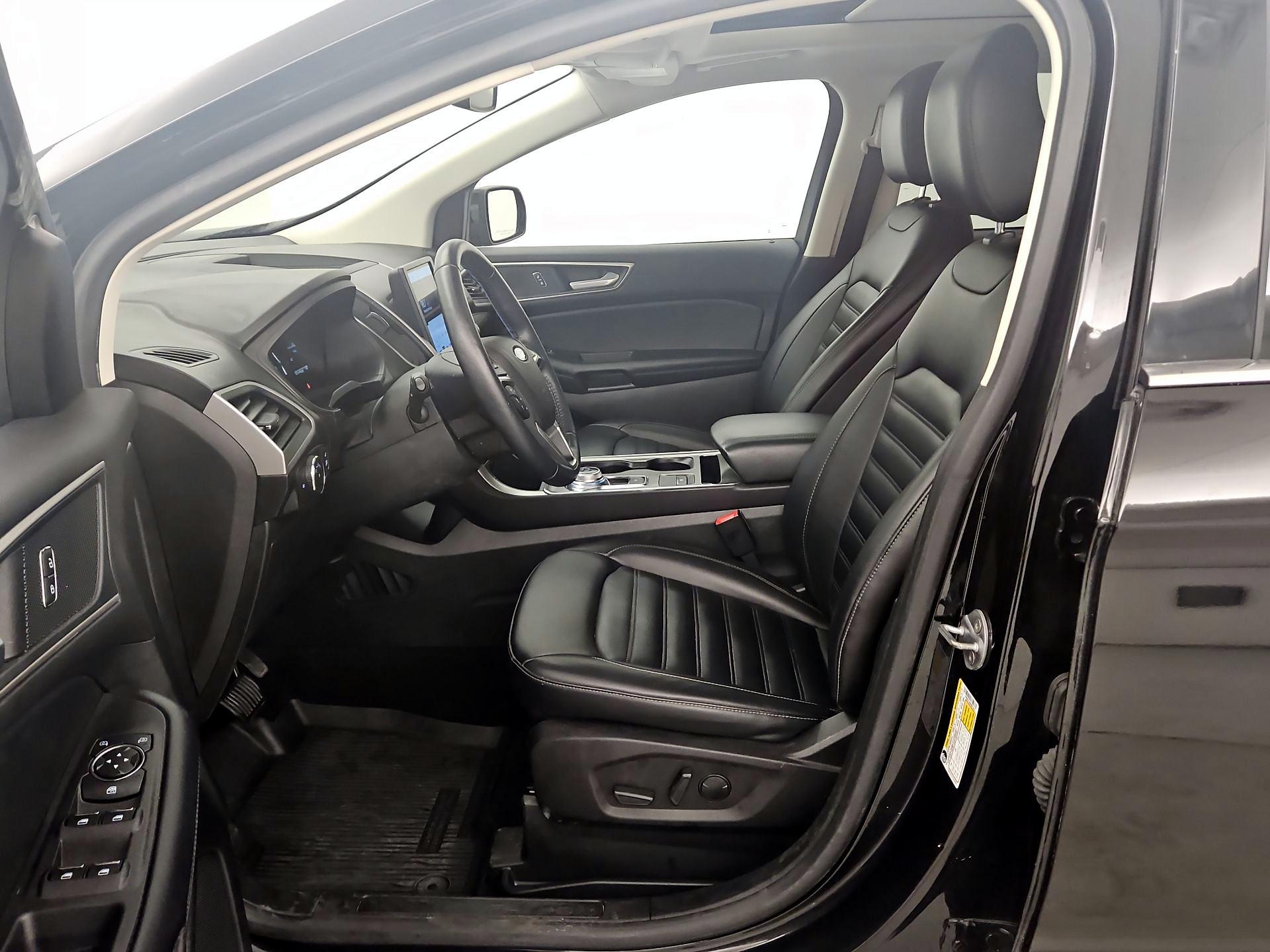 Thumbnail: 2022 Ford Edge - 11