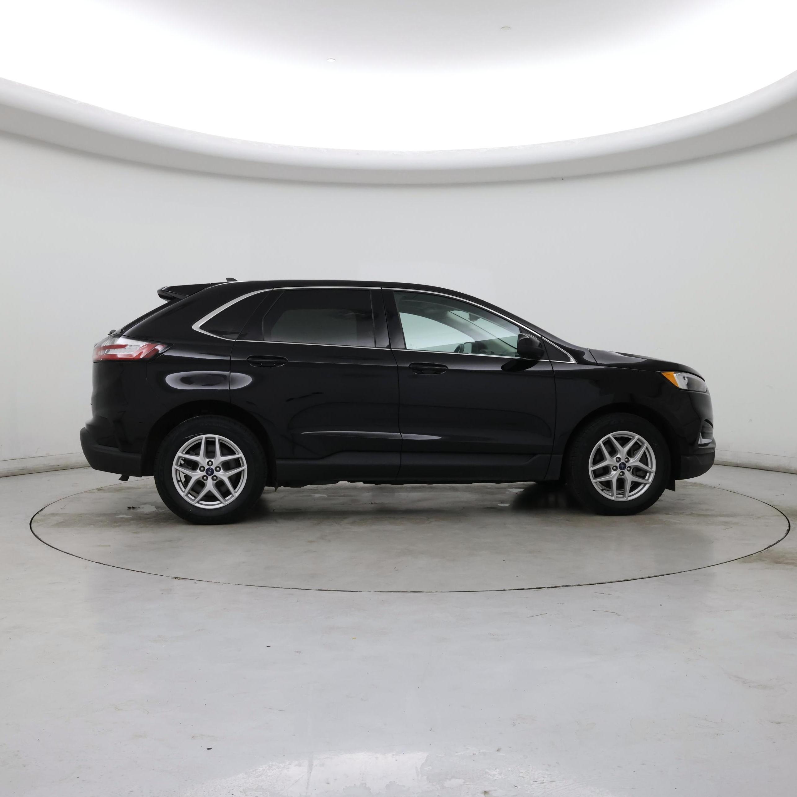 Thumbnail: 2022 Ford Edge - 7