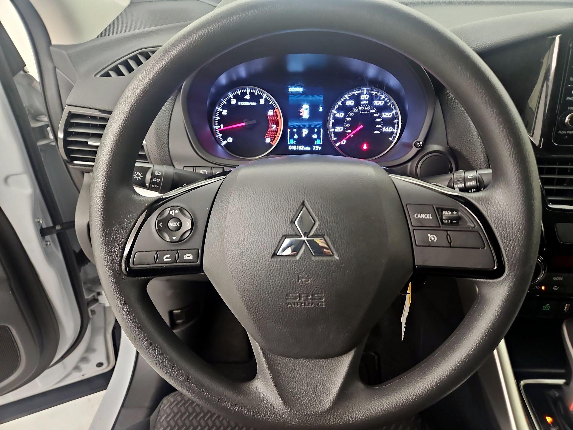 Thumbnail: 2022 Mitsubishi Eclipse Cross - 10