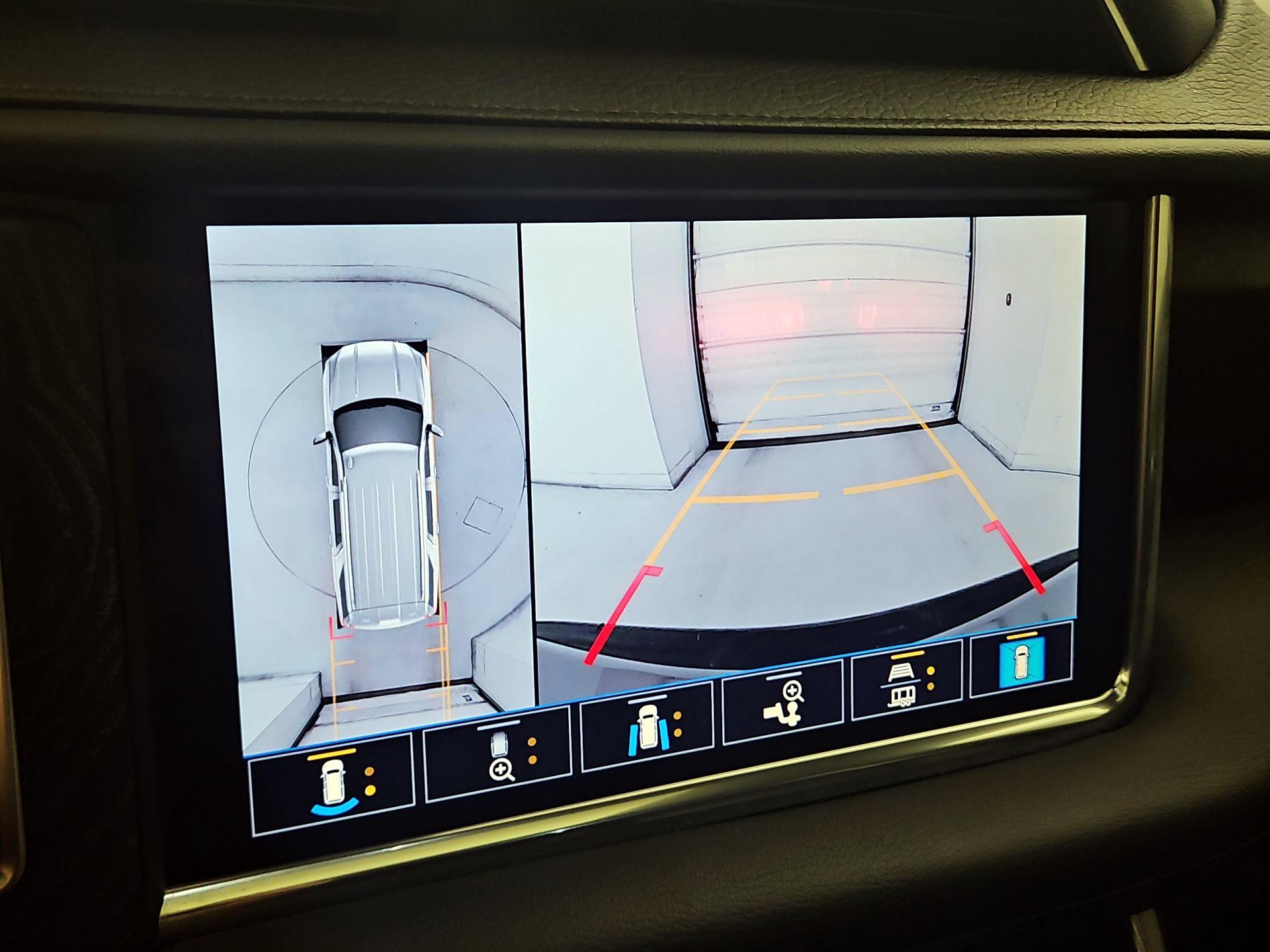 Thumbnail: 2021 GMC Yukon - 15