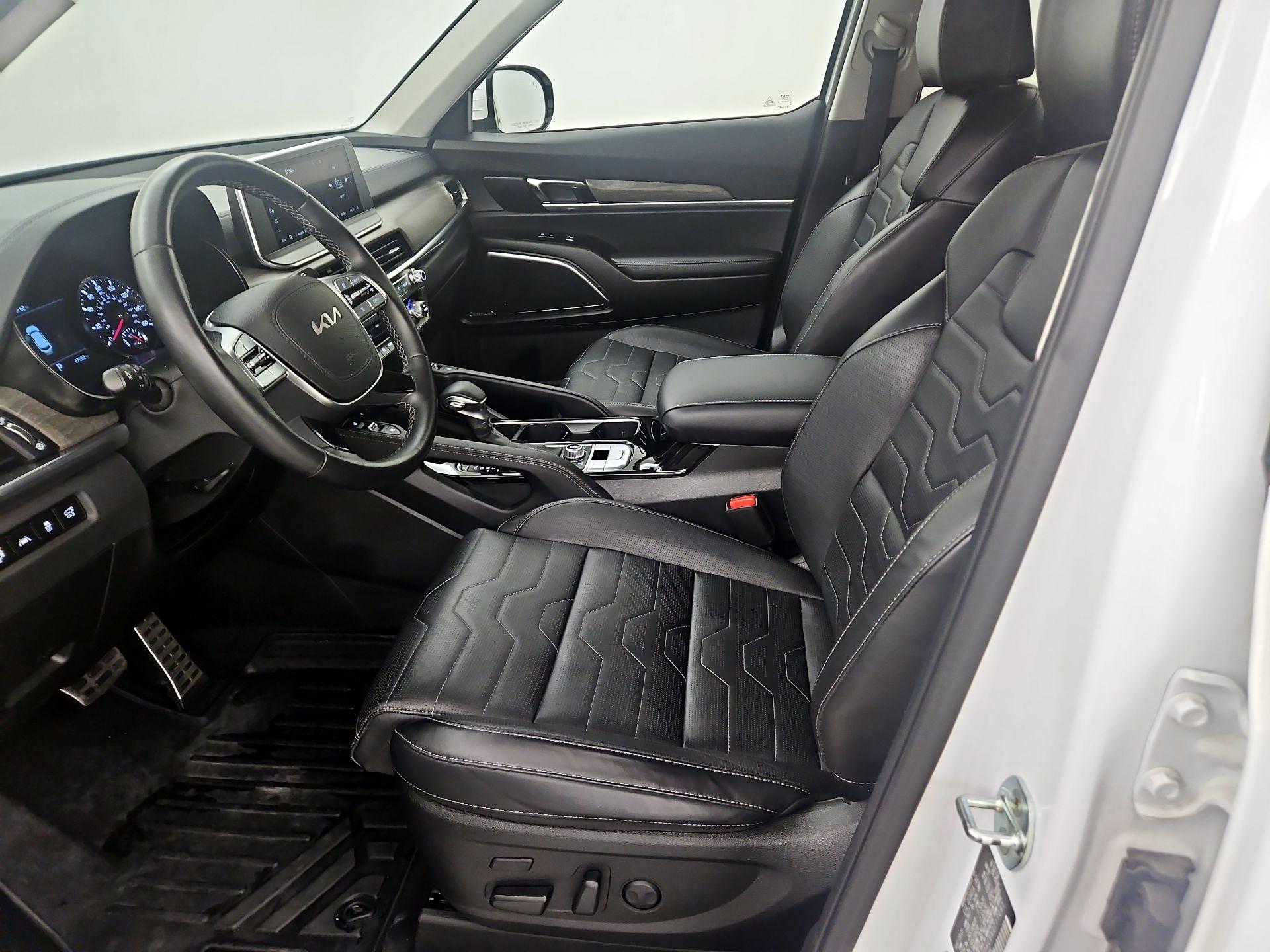 Thumbnail: 2022 Kia Telluride - 11