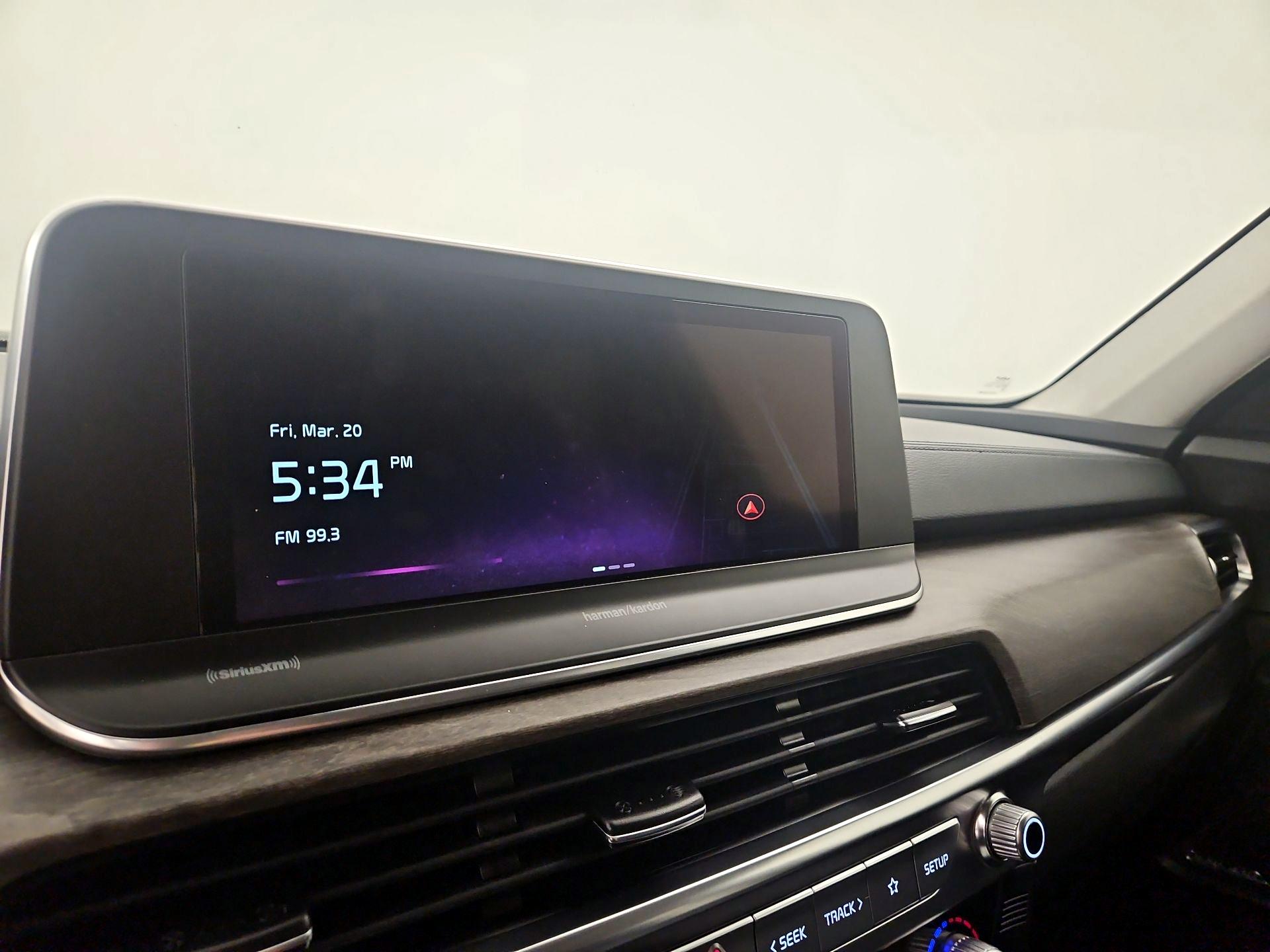 Thumbnail: 2022 Kia Telluride - 16