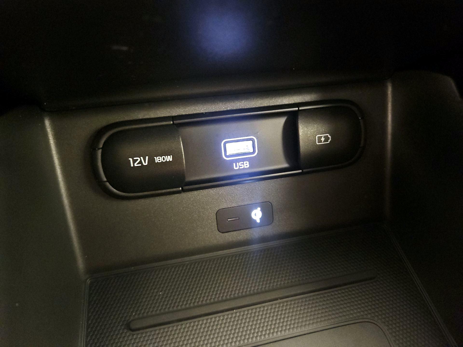 Thumbnail: 2022 Kia Telluride - 19