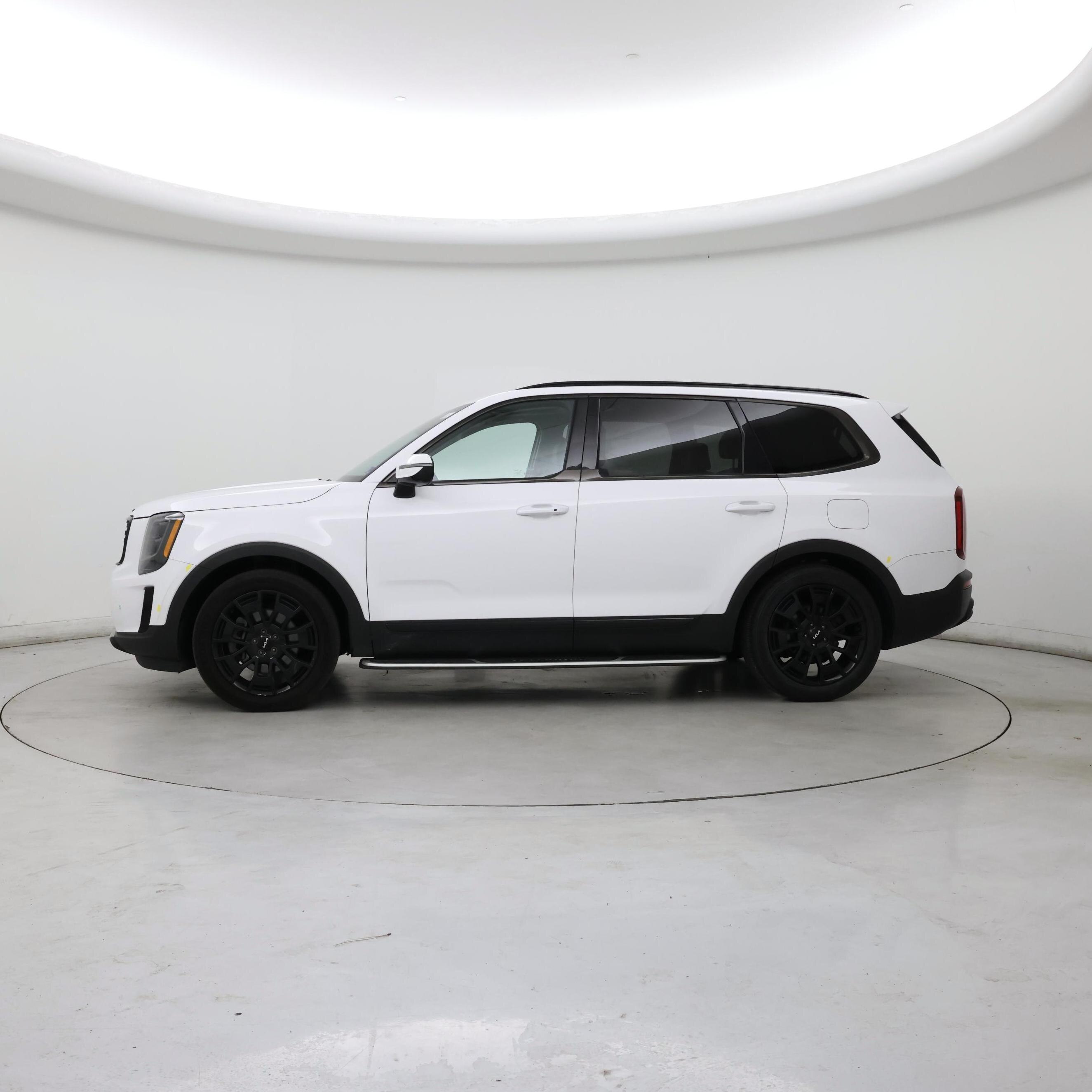 Thumbnail: 2022 Kia Telluride - 3