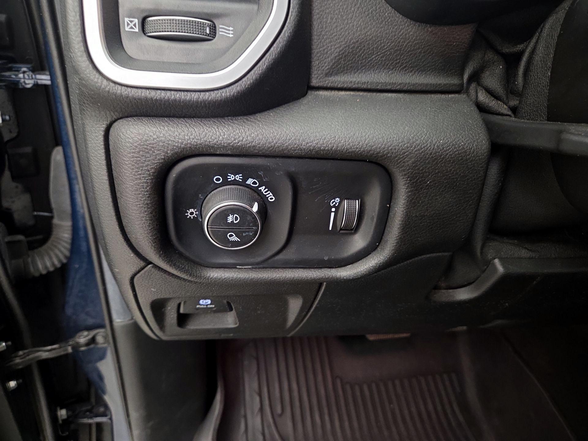 Thumbnail: 2021 RAM 1500 - 13