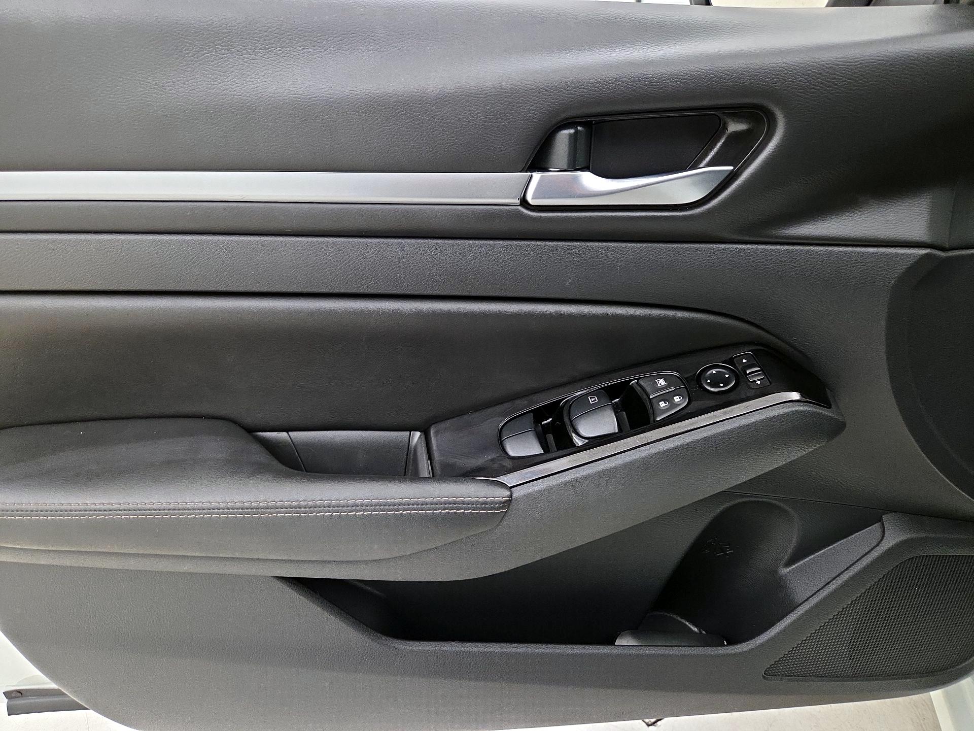 Thumbnail: 2023 Nissan Altima - 12