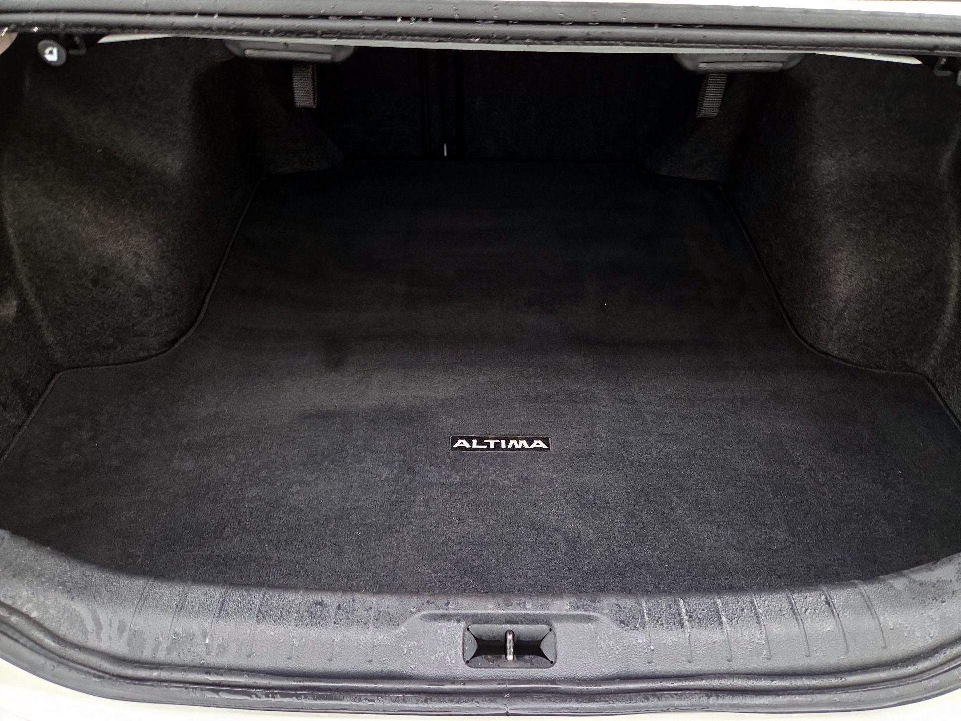 Thumbnail: 2023 Nissan Altima - 20