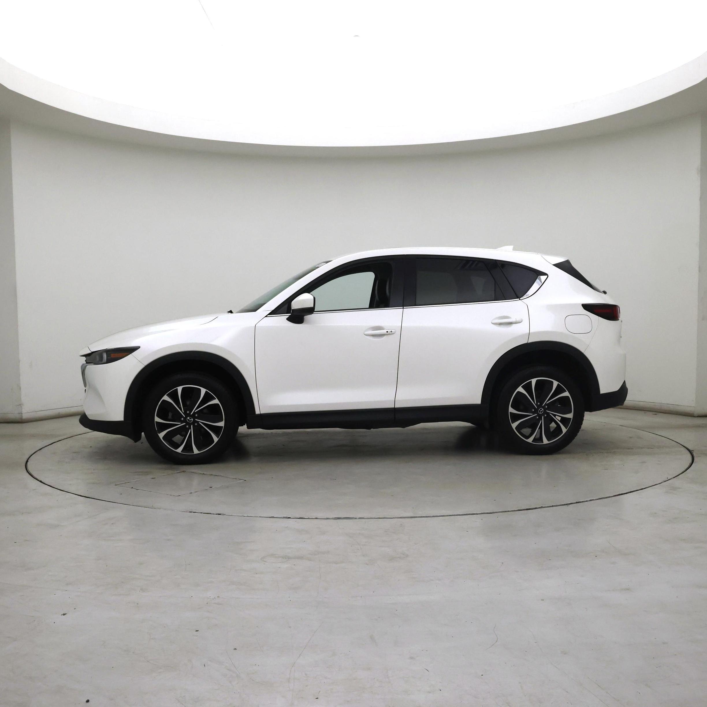 Thumbnail: 2022 Mazda CX-5 - 3