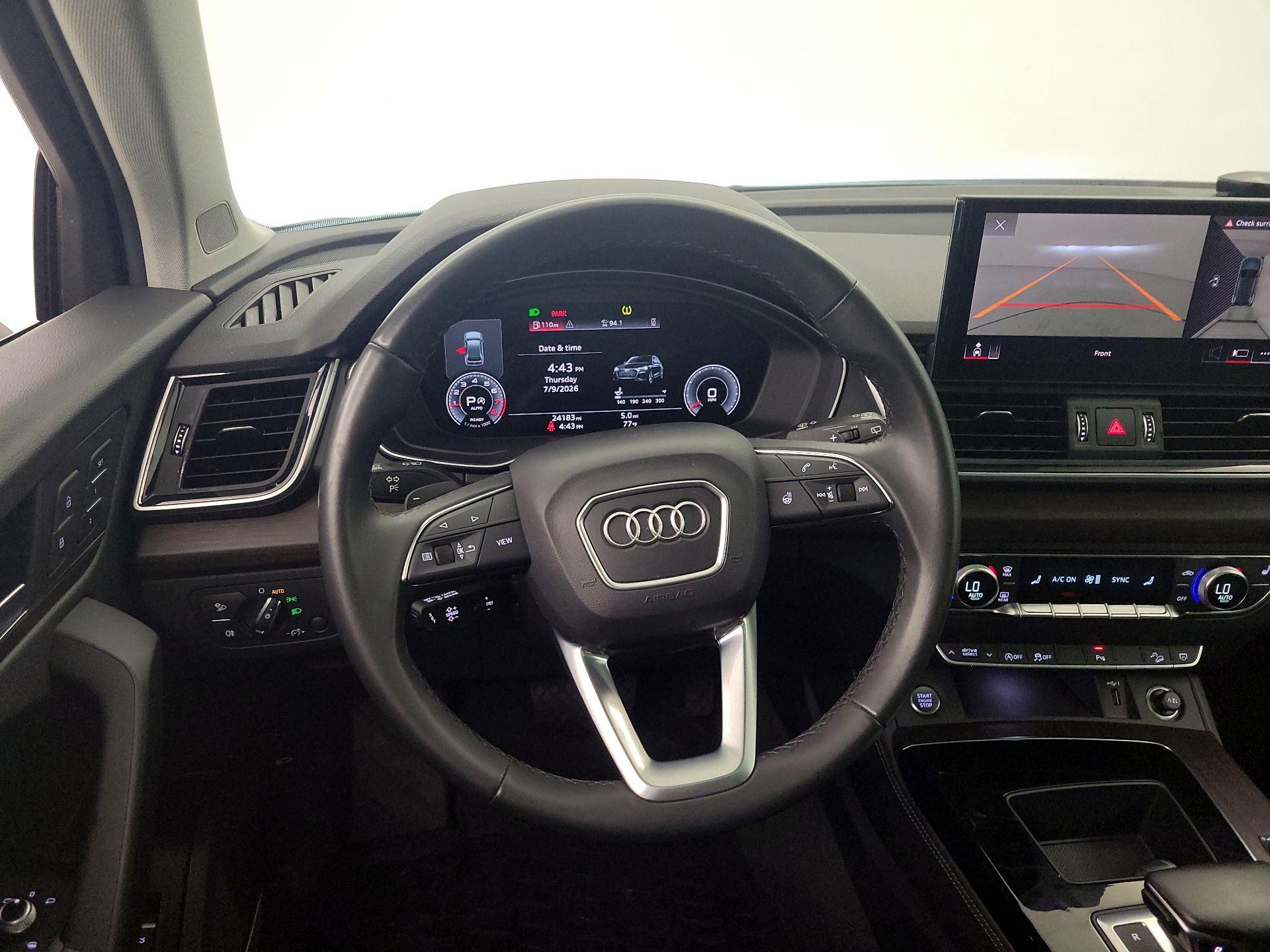 Thumbnail: 2023 Audi Q5 - 10