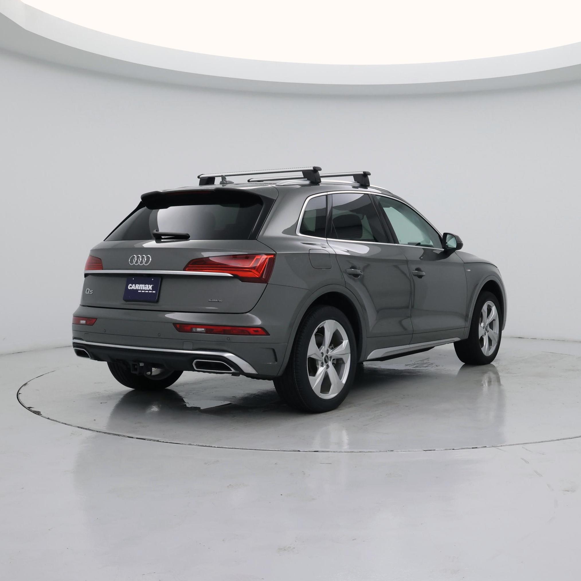 Thumbnail: 2023 Audi Q5 - 8