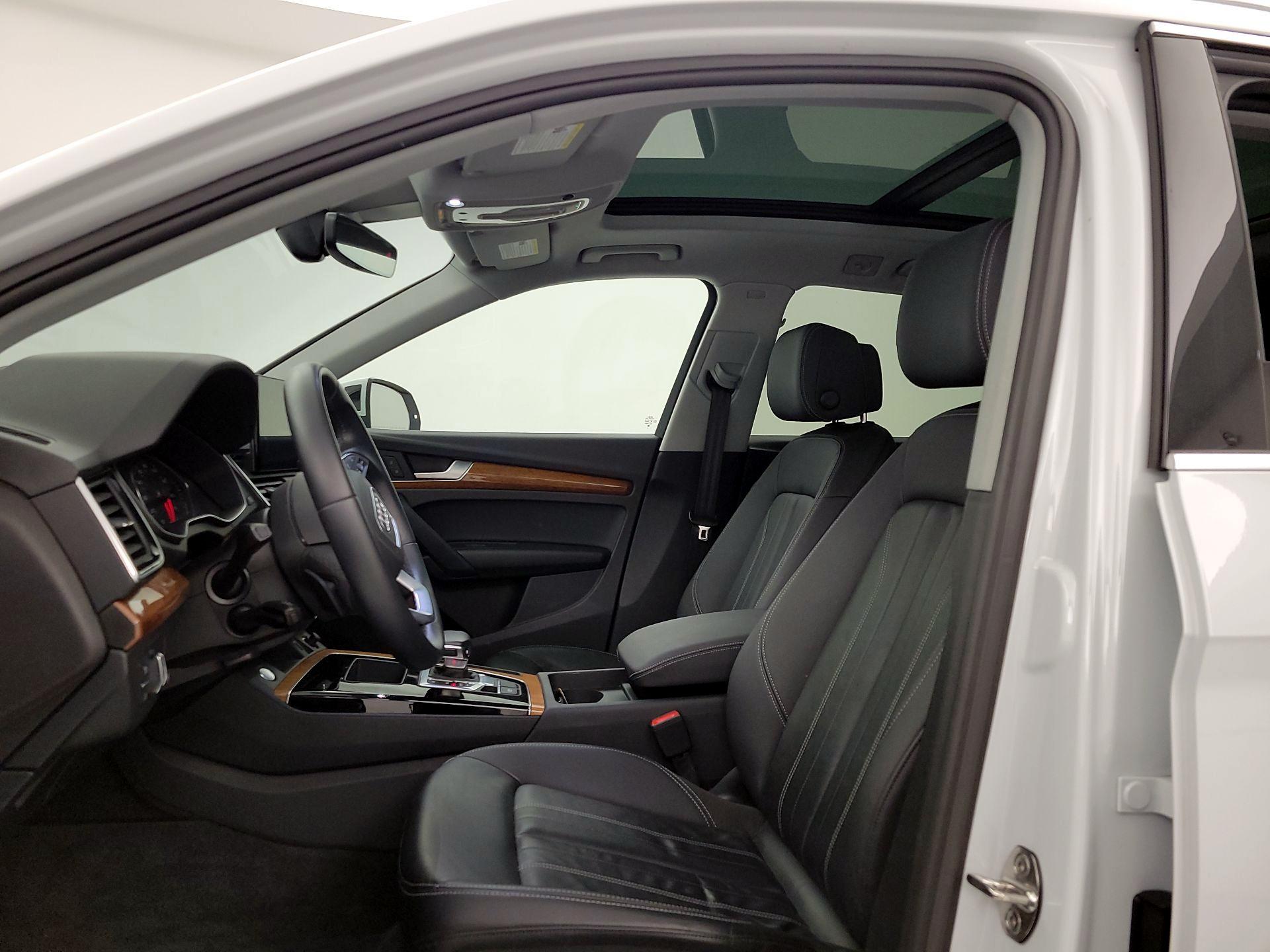 Thumbnail: 2023 Audi Q5 - 20