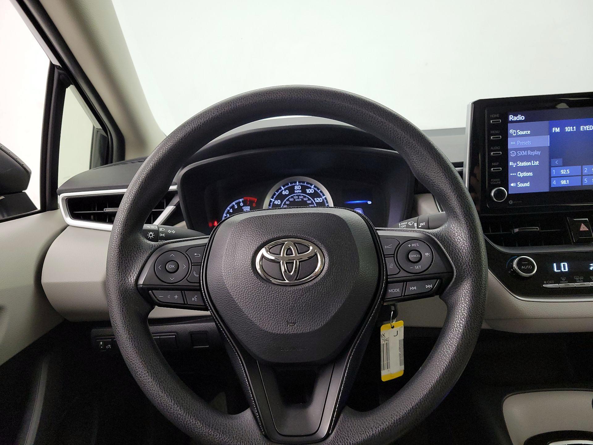 Thumbnail: 2021 Toyota Corolla - 10