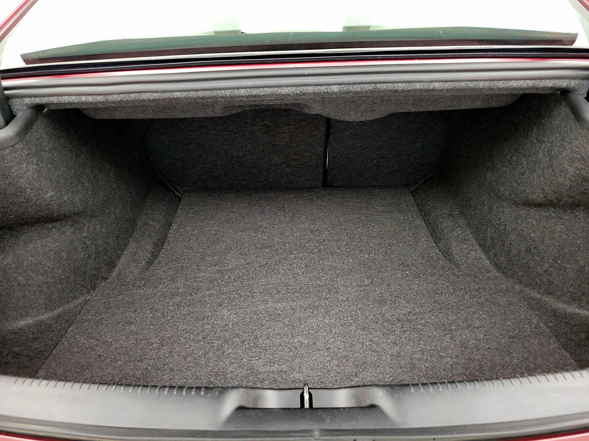 Thumbnail: 2022 Chrysler 300 - 19