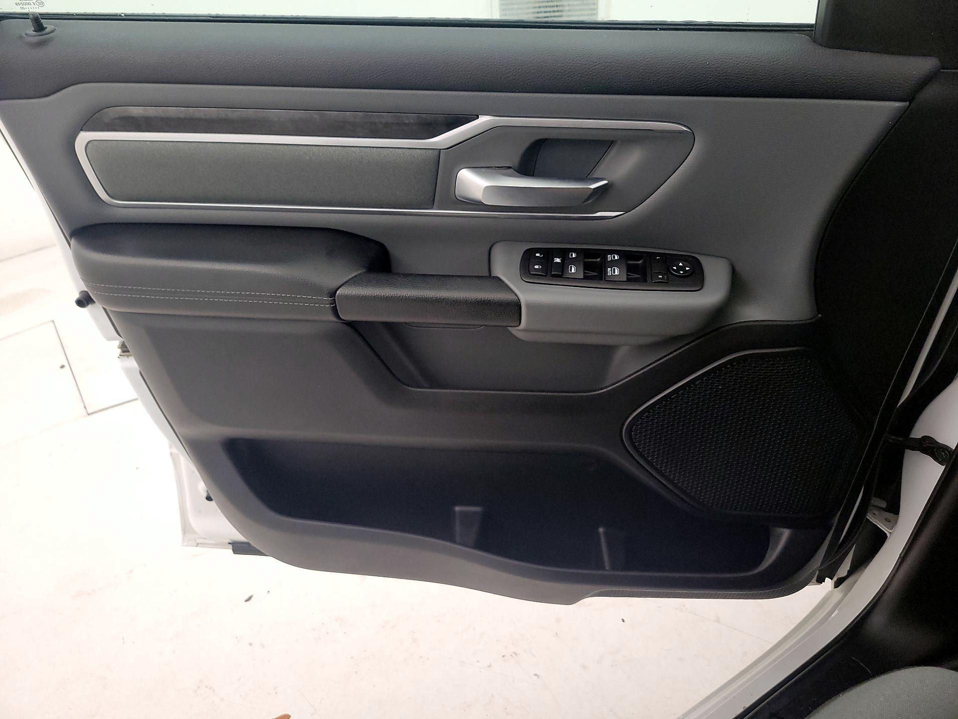 Thumbnail: 2023 RAM 1500 - 10